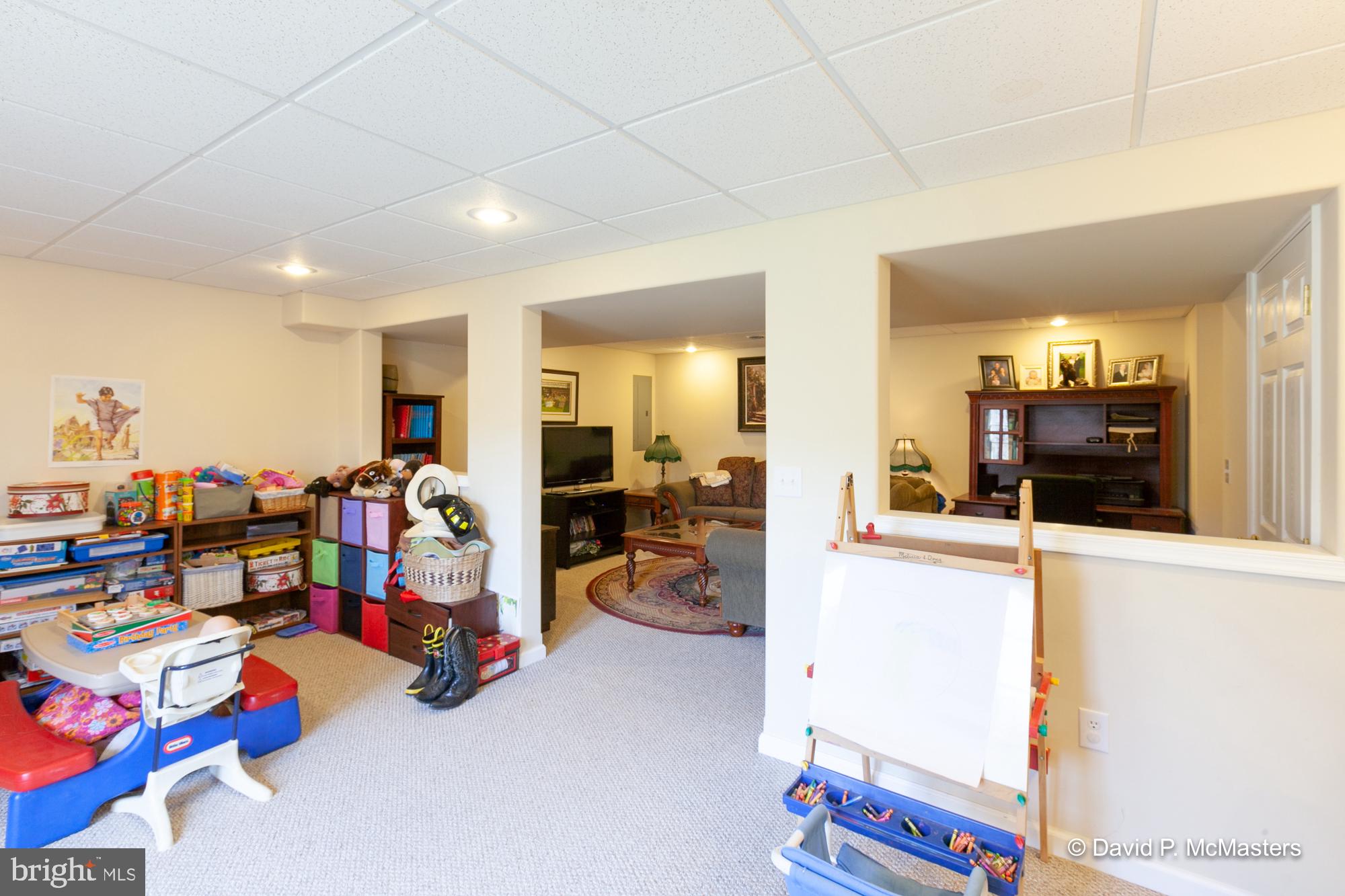 BUNKER HILL HEIGHTS - Residential