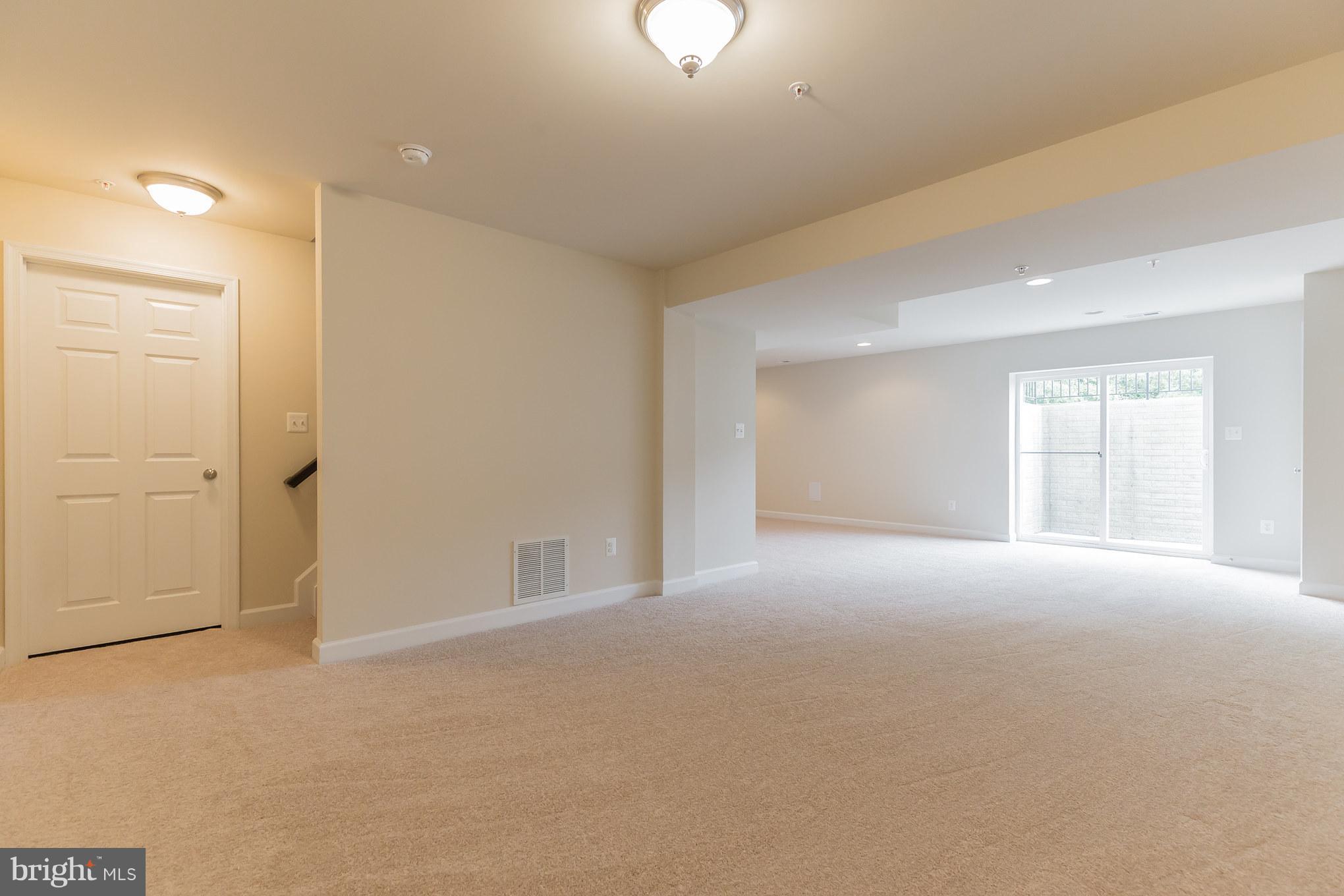 CHESTNUT SUB - Residential