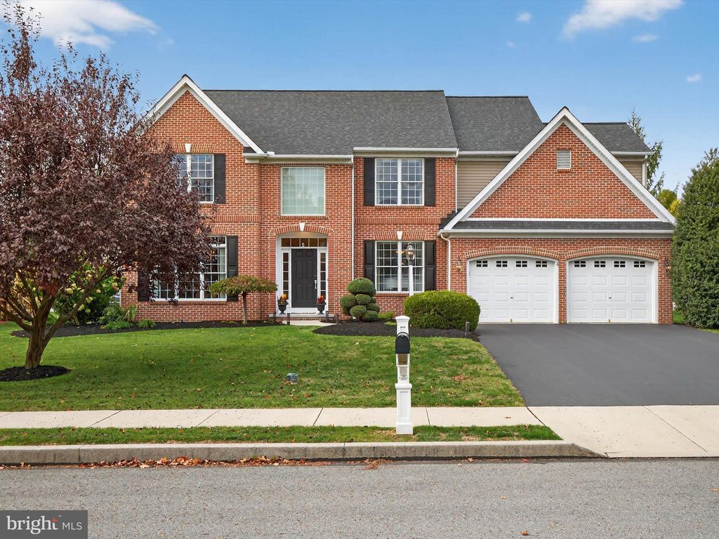 Photo of 213 Barkay Crossing, LITITZ, PA 17543 (MLS # PALA2078484)