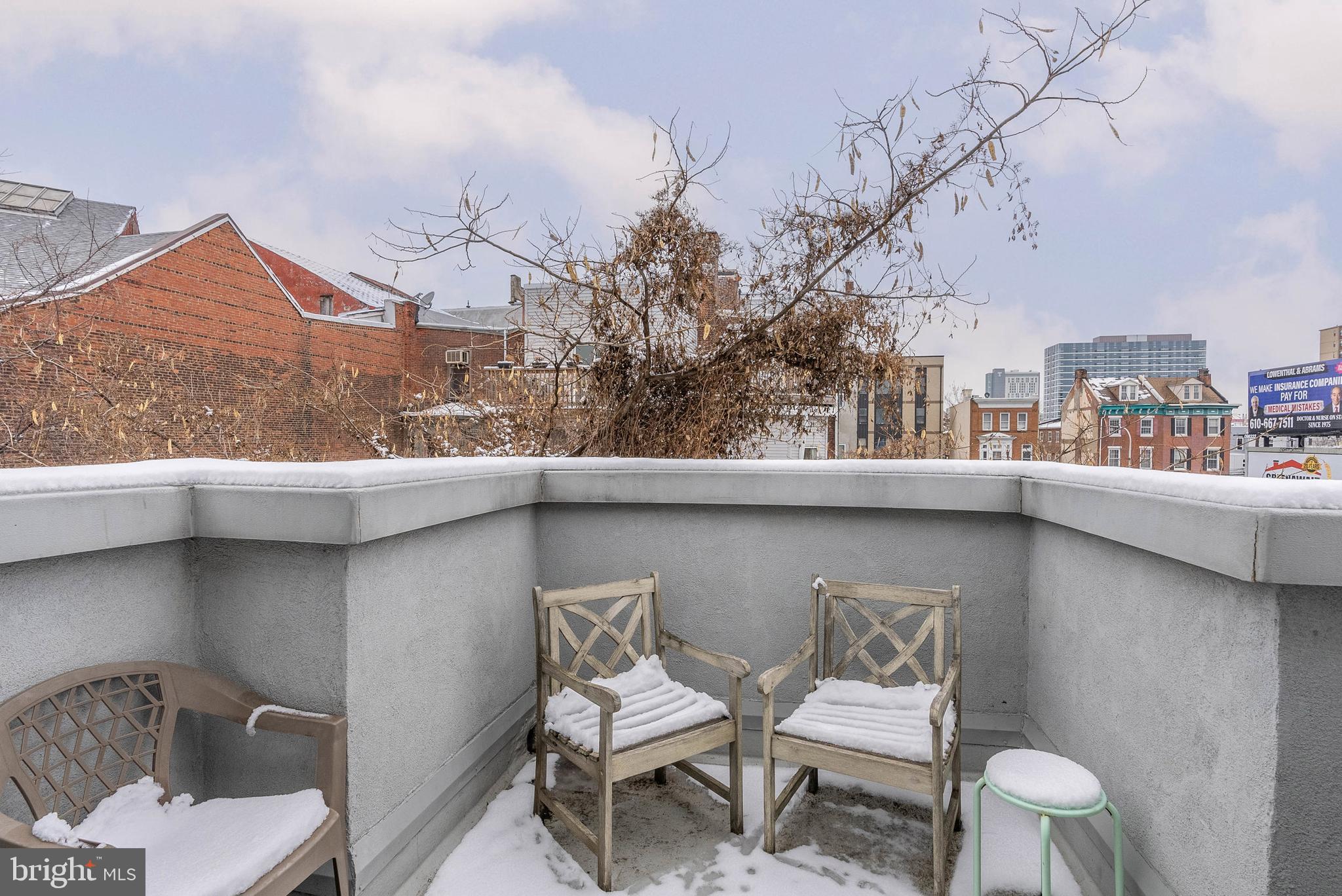 FRANCISVILLE - Residential