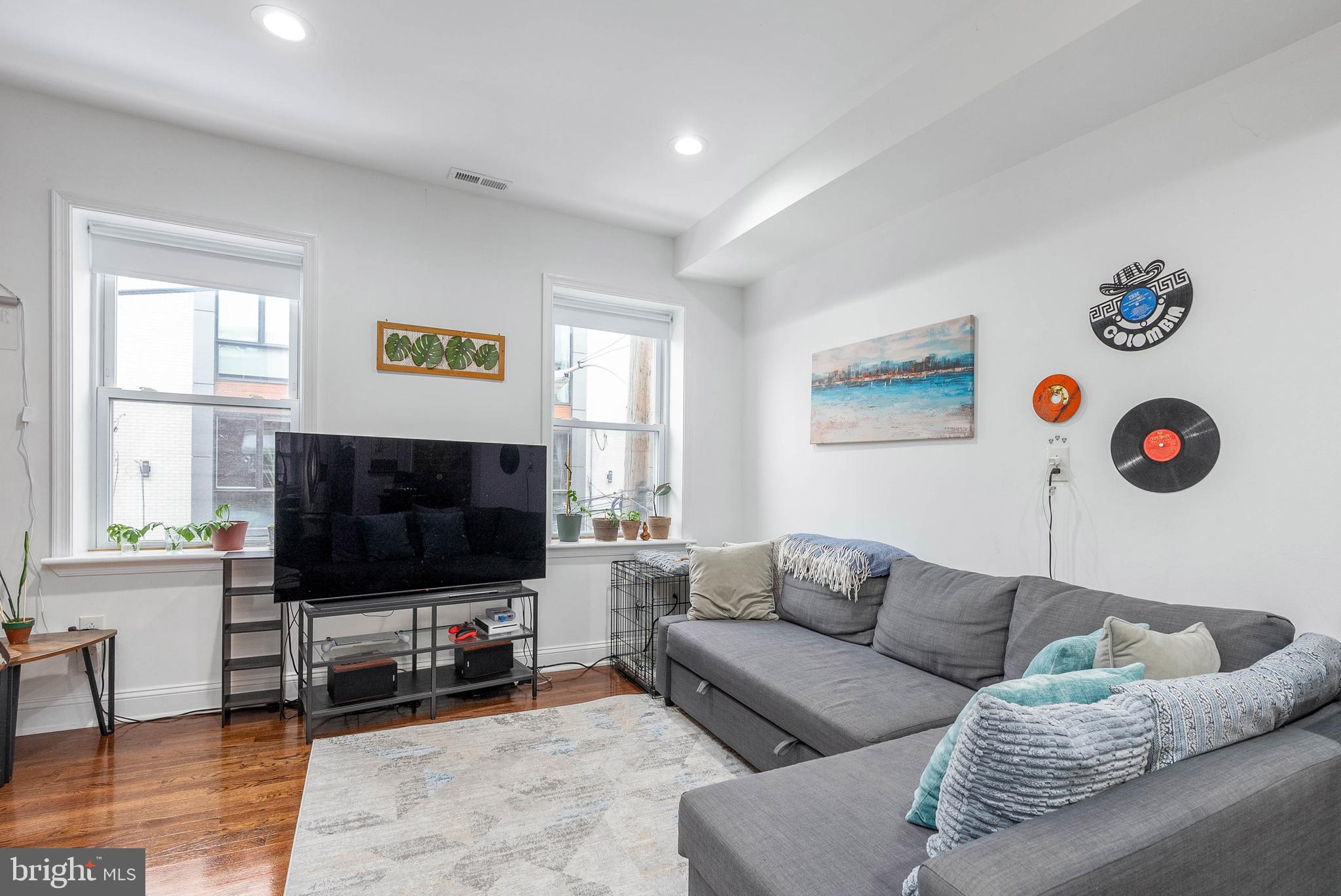 FRANCISVILLE - Residential