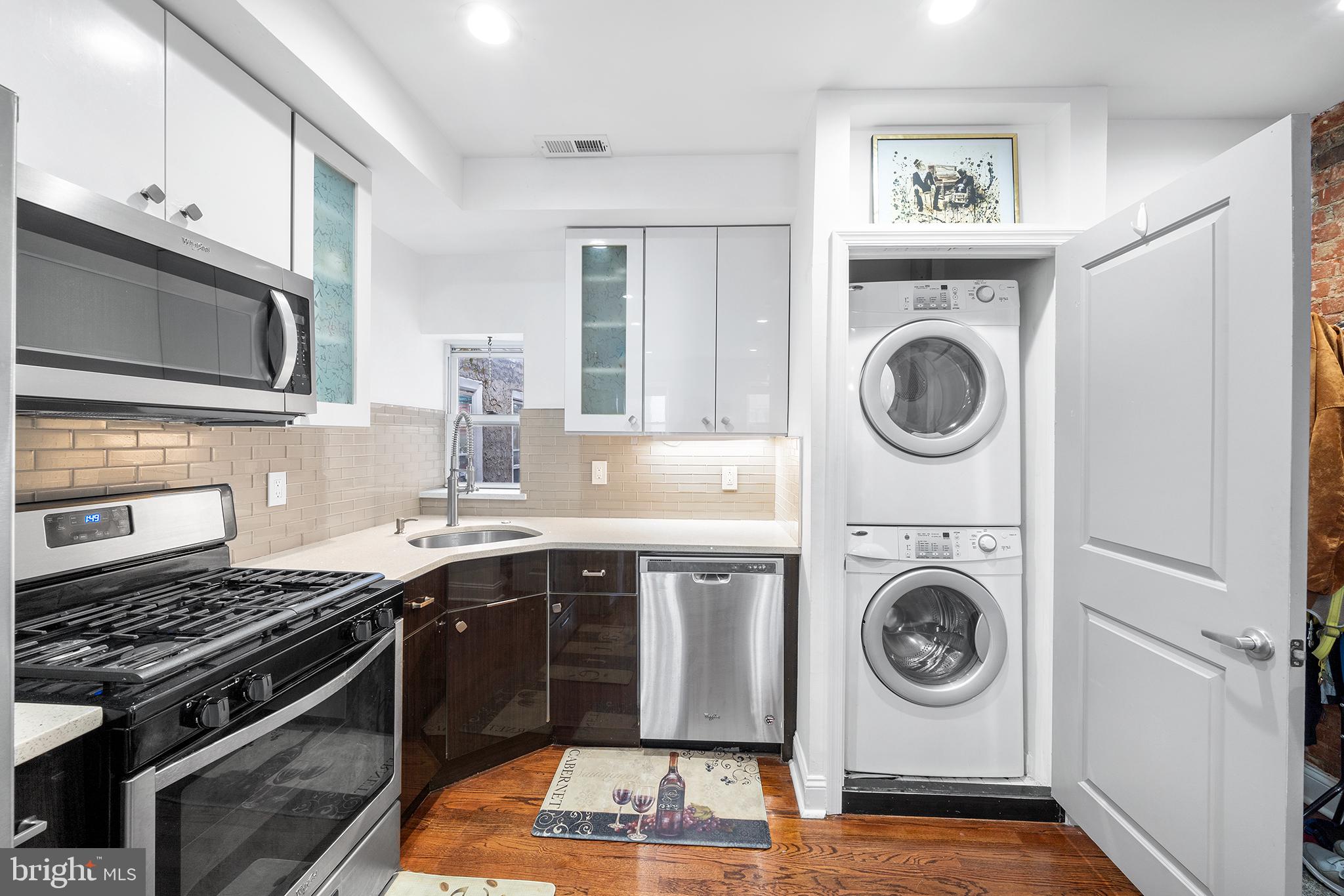 FRANCISVILLE - Residential