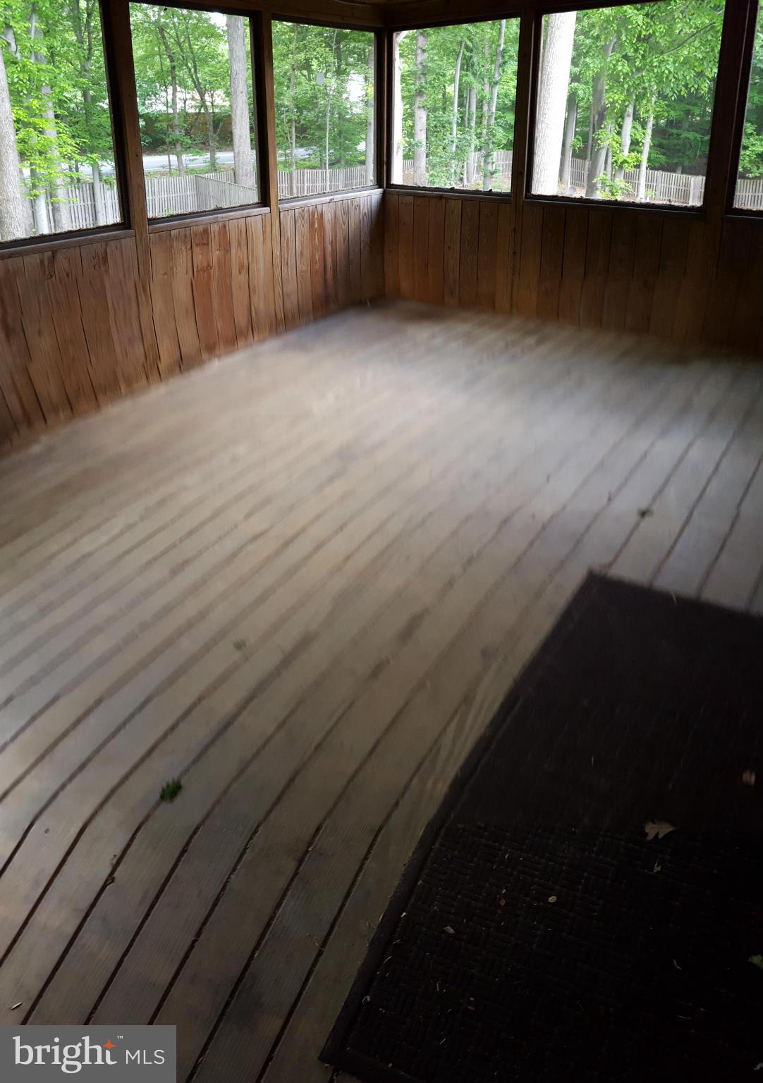 NEWINGTON FOREST - Residential