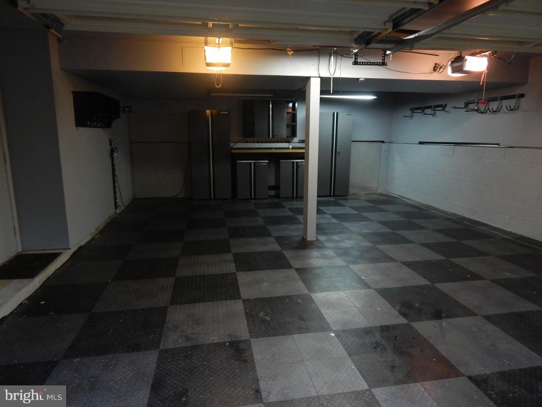 NEWINGTON FOREST - Residential