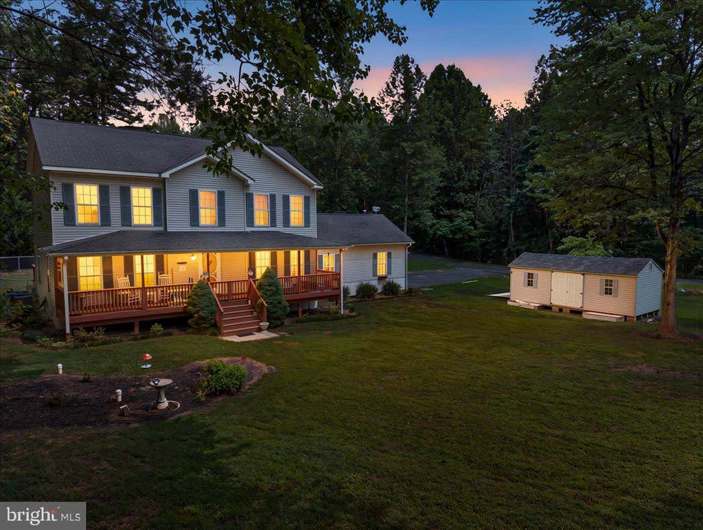 Photo of 33 Bogey Lane, BUMPASS, VA 23024 (MLS # VALA2010194)