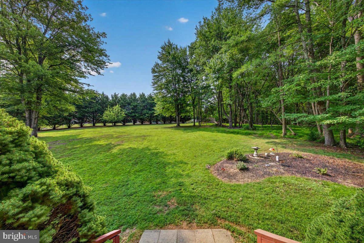 33 BOGEY LANE