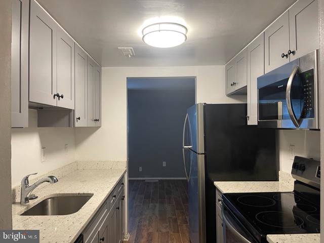 SPRING MEADOWS CONDO - Residential Lease