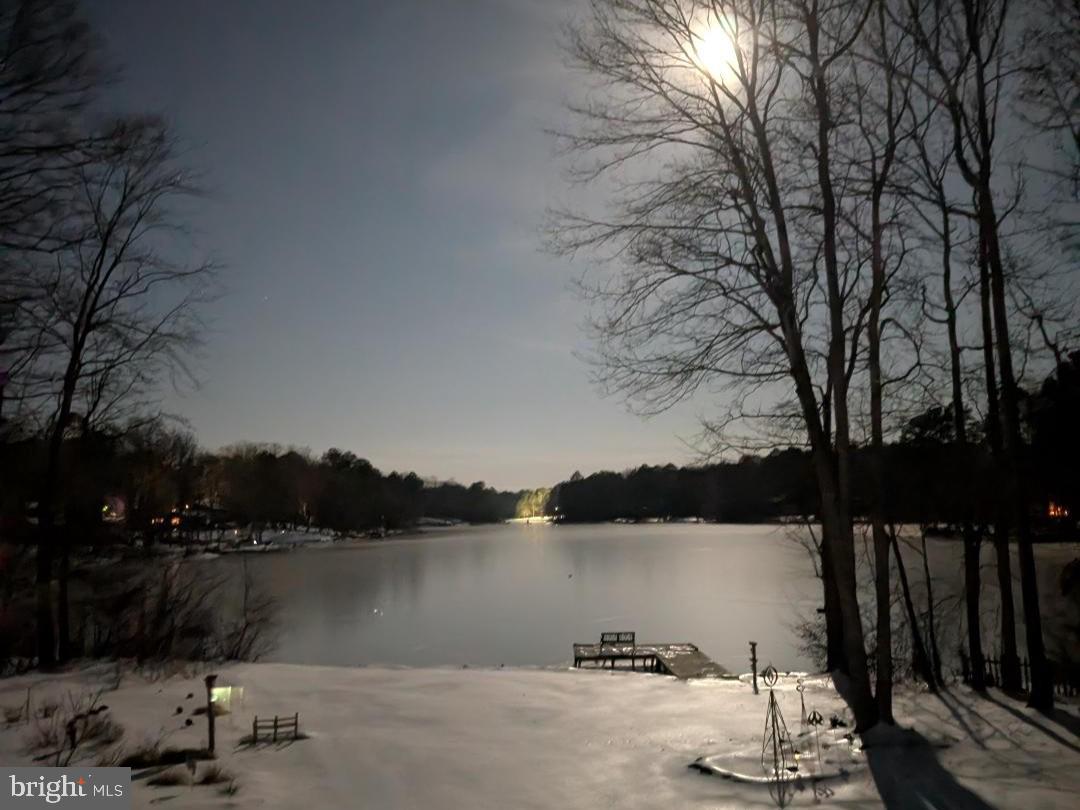 520 LAKE CAROLINE DRIVE