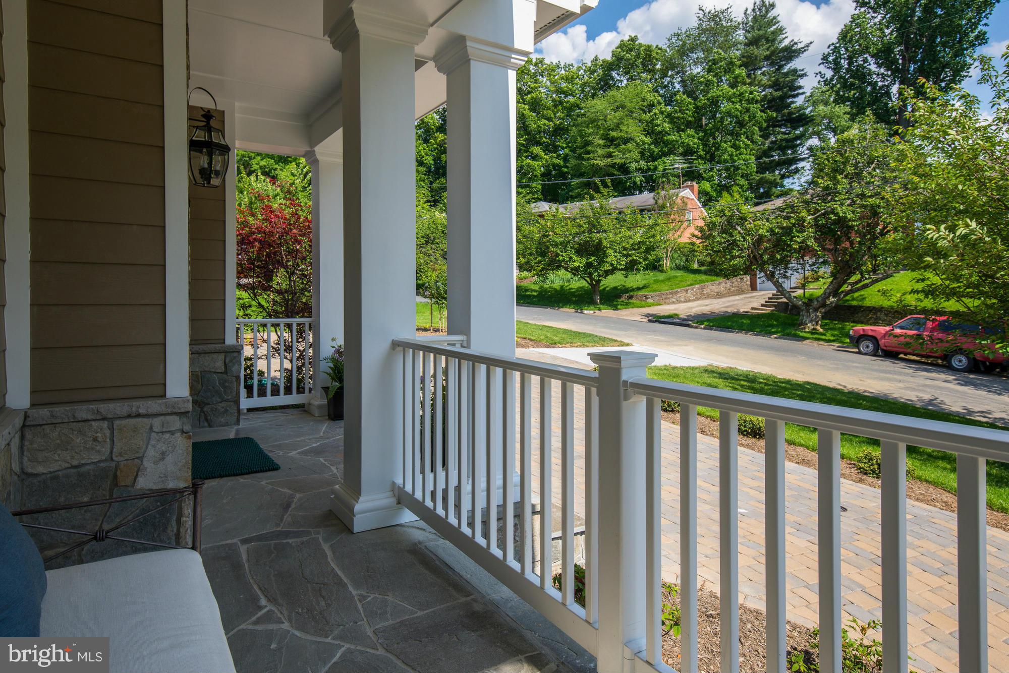 KENWOOD PARK - Residential