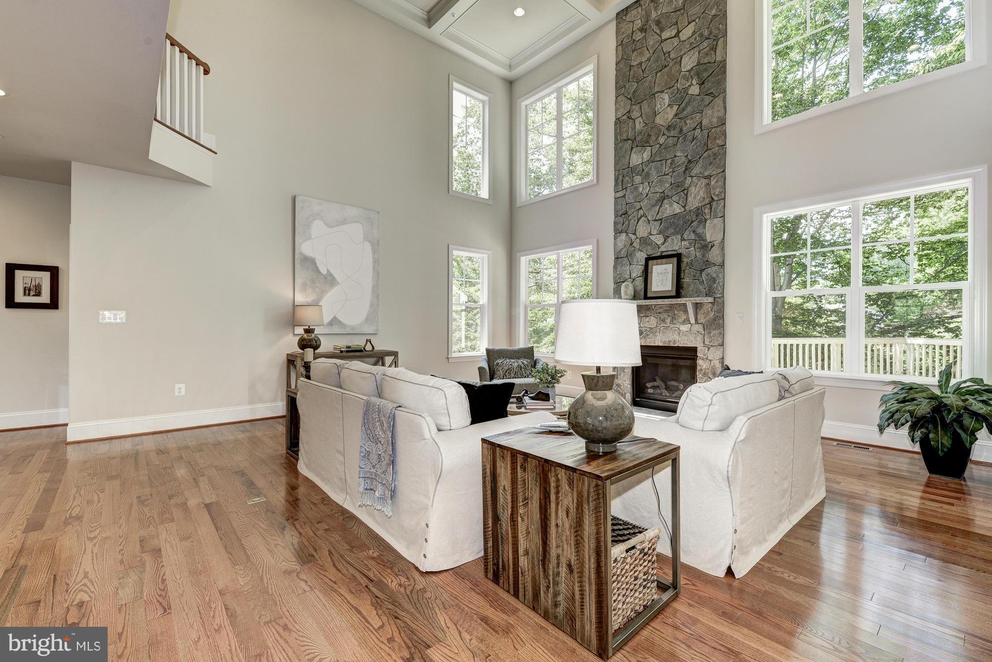 KENWOOD PARK - Residential