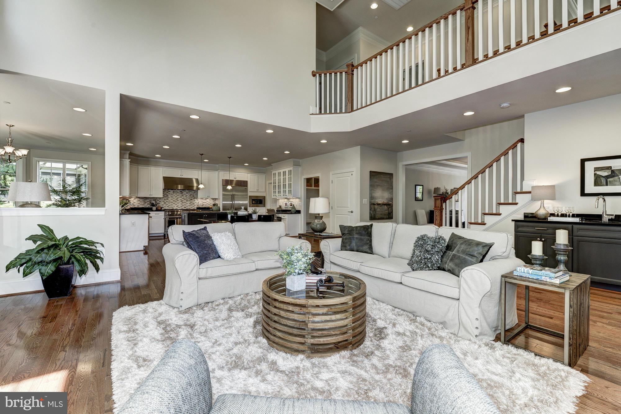 KENWOOD PARK - Residential