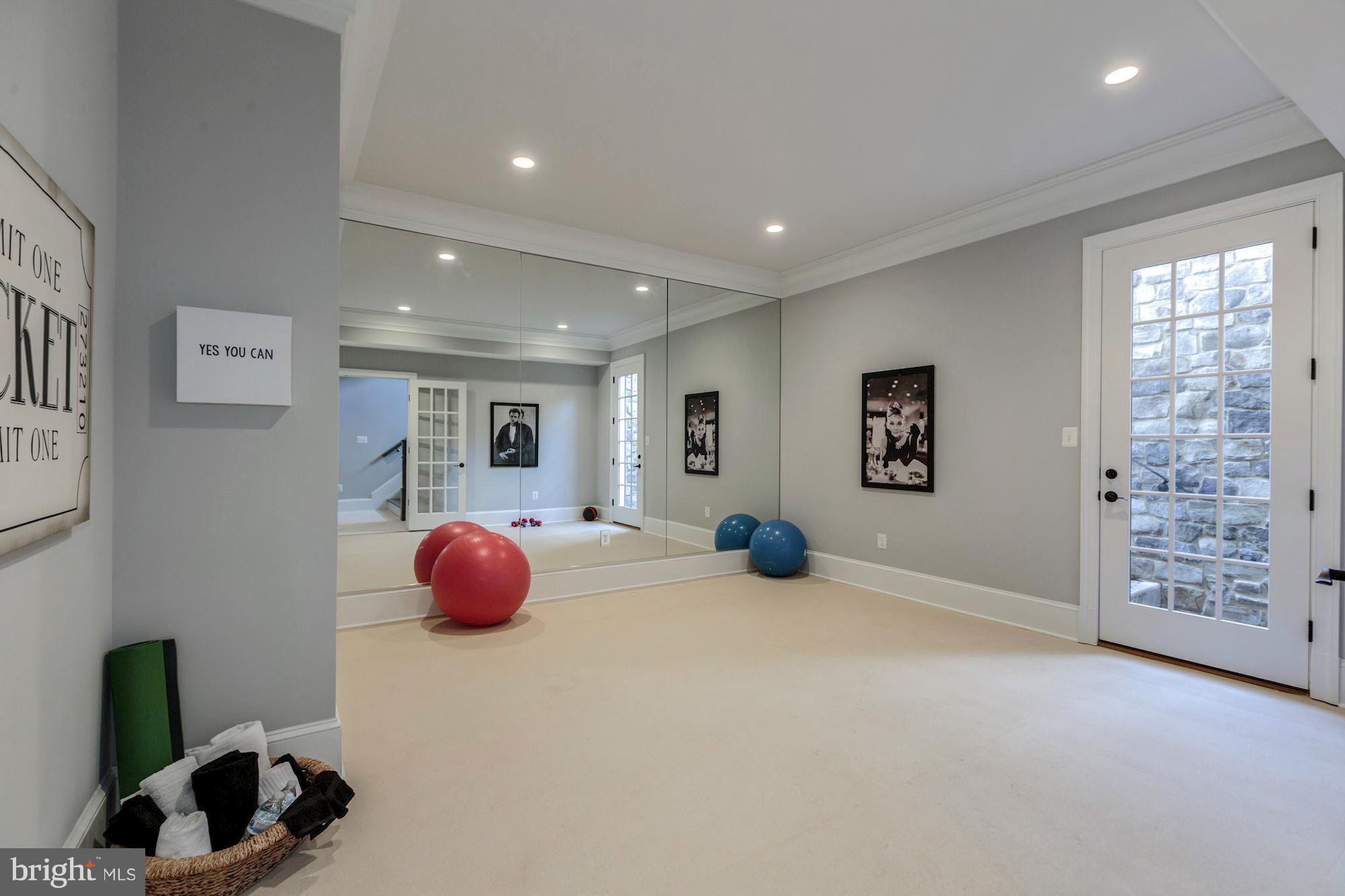 LANGLEY FOREST - Residential