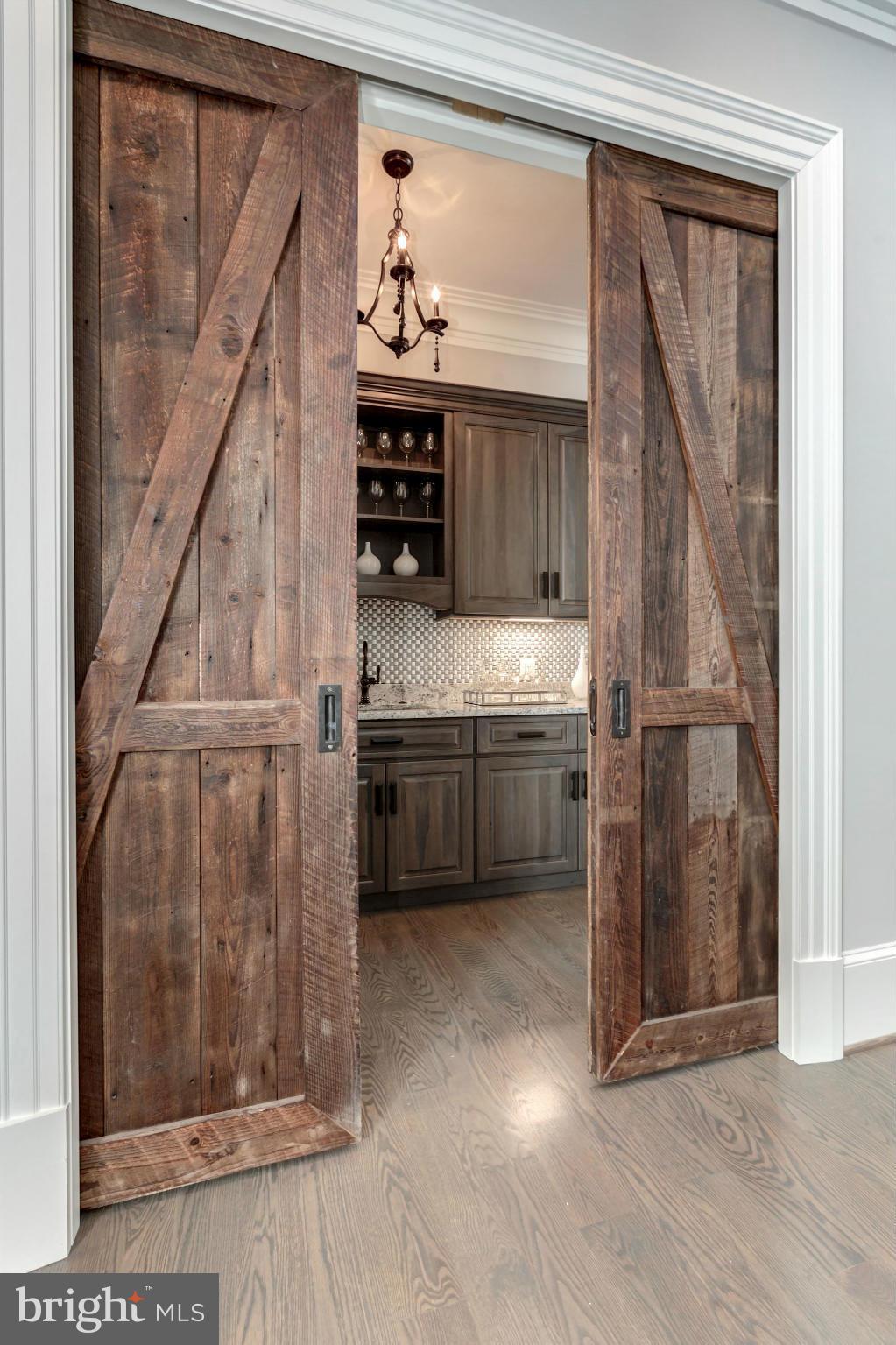 LANGLEY FOREST - Residential