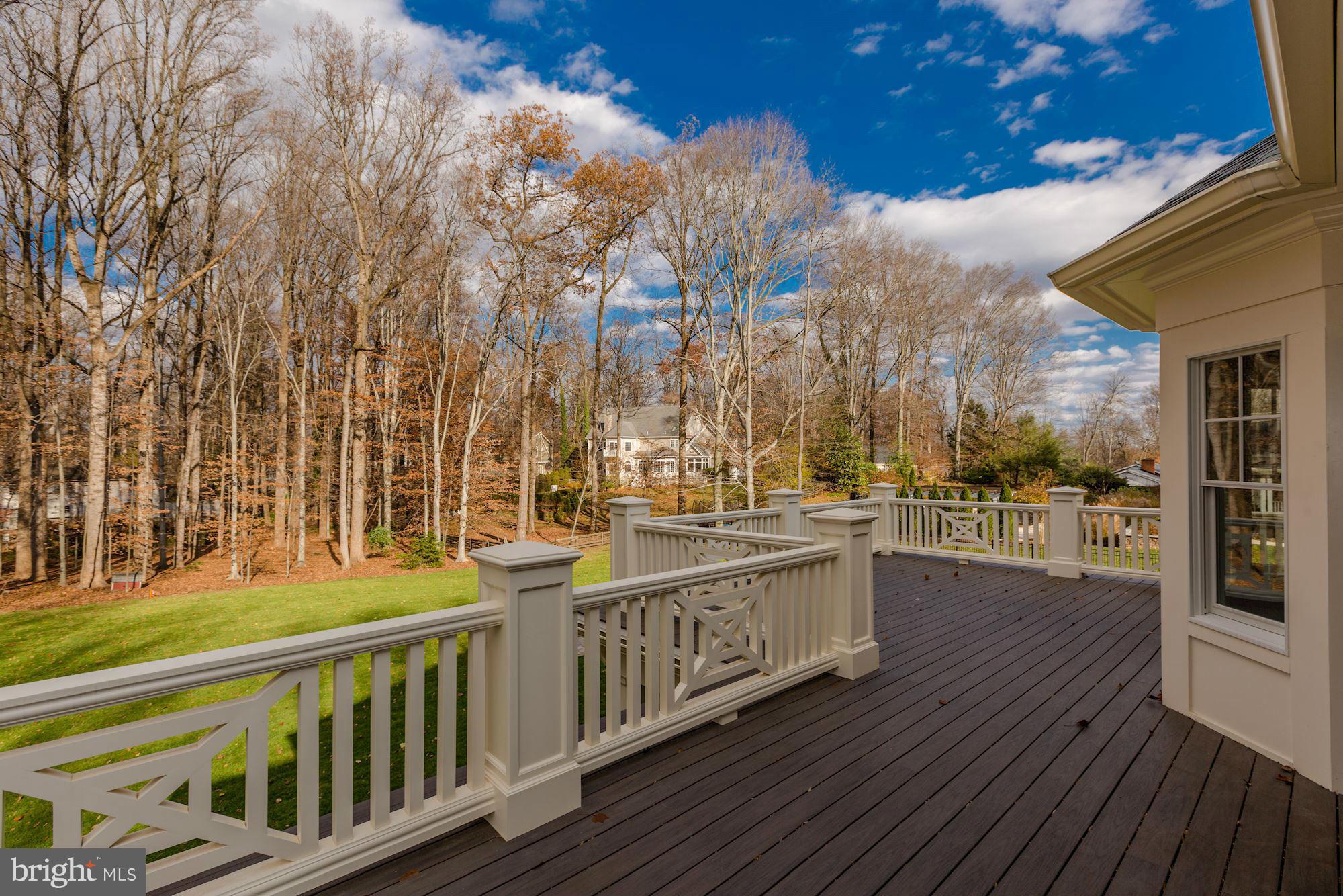 LANGLEY FOREST - Residential