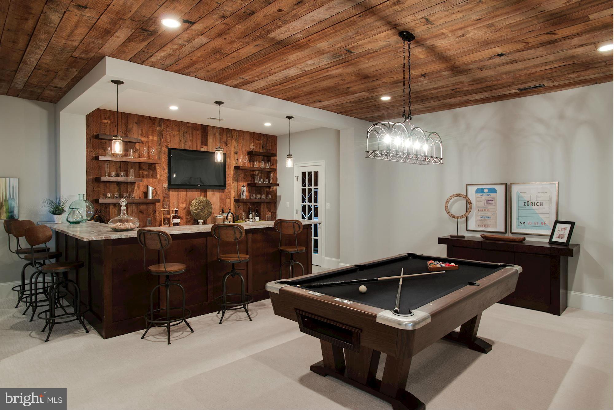 LANGLEY FOREST - Residential