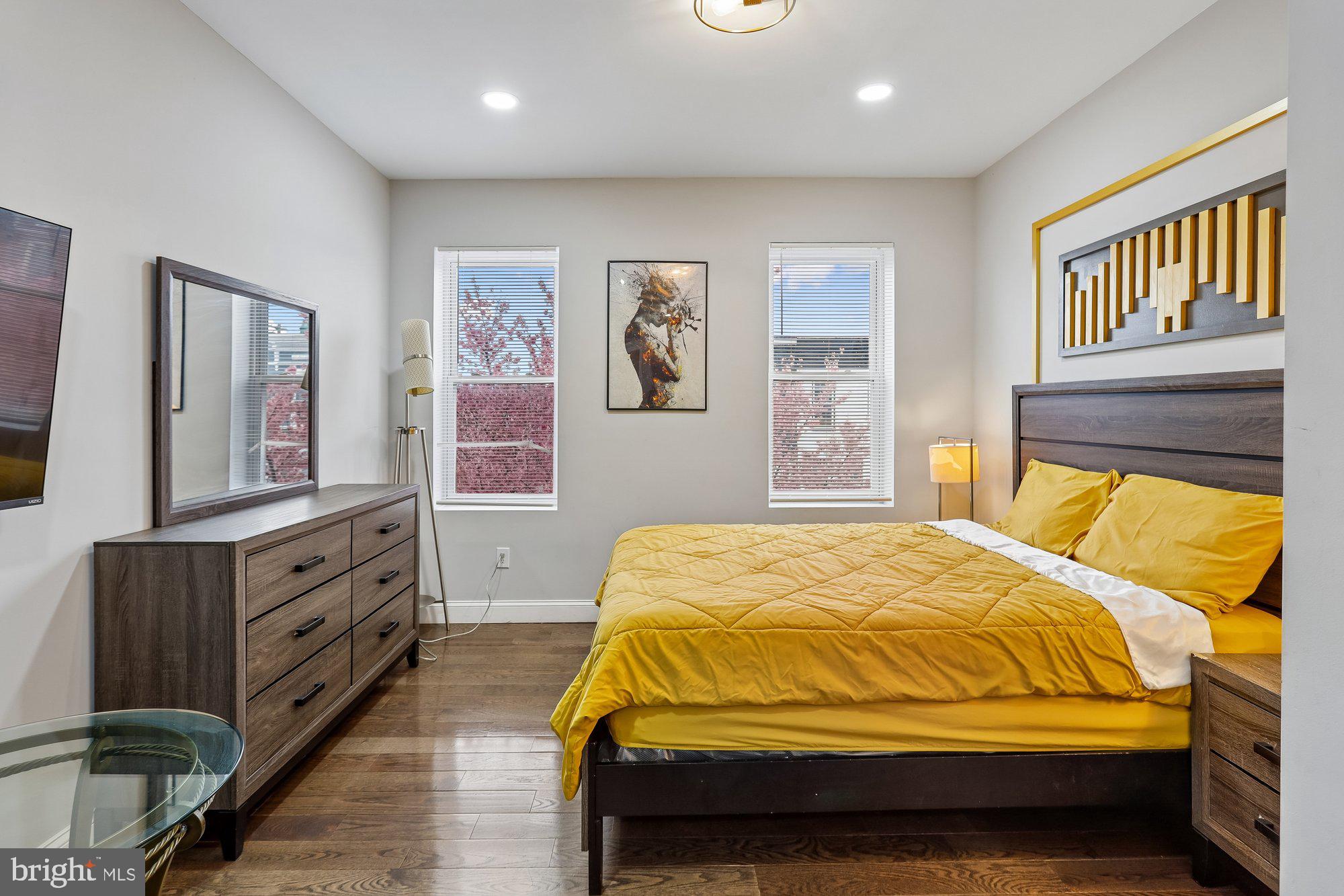 OLIVER - Residential