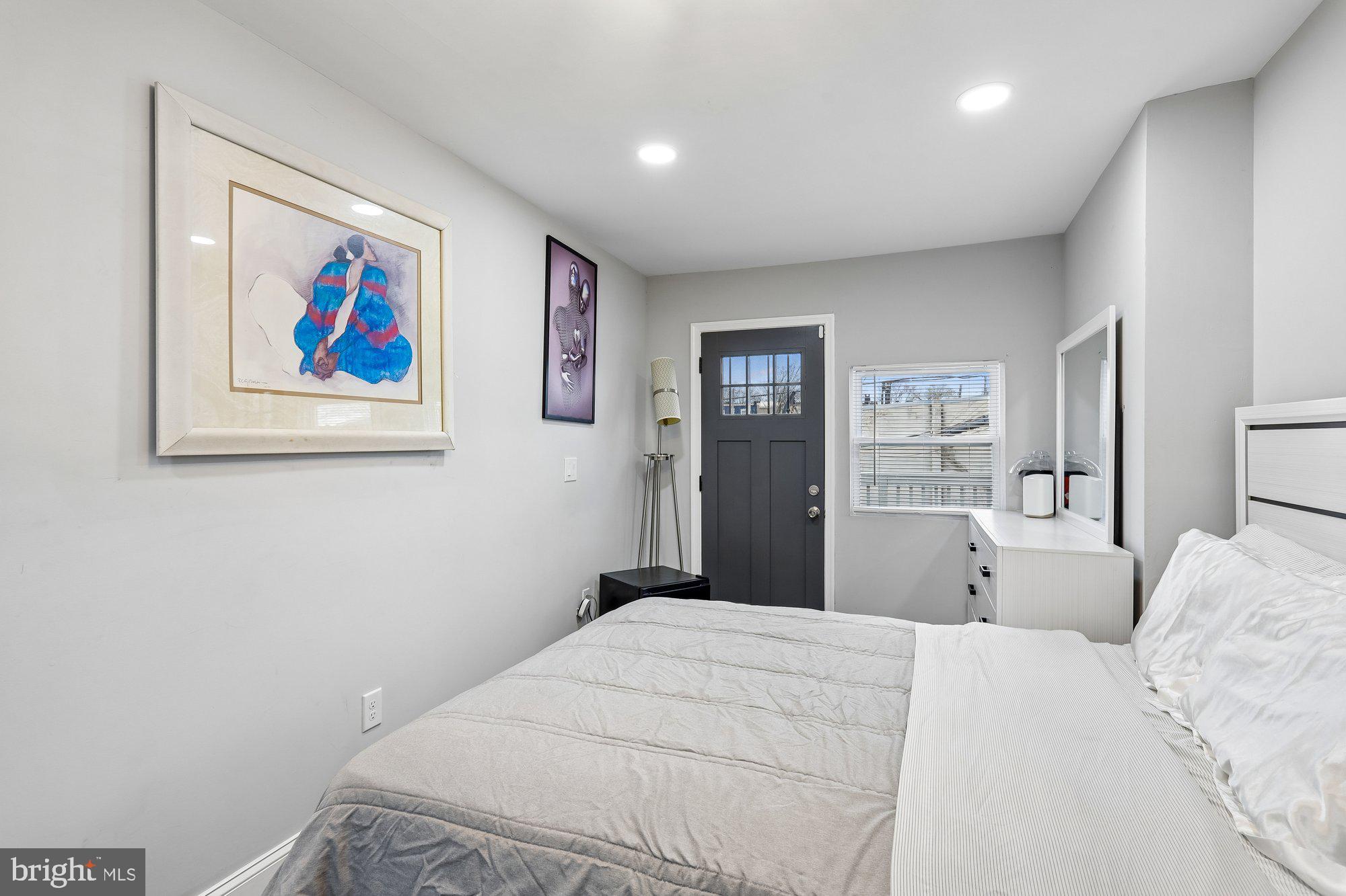 OLIVER - Residential