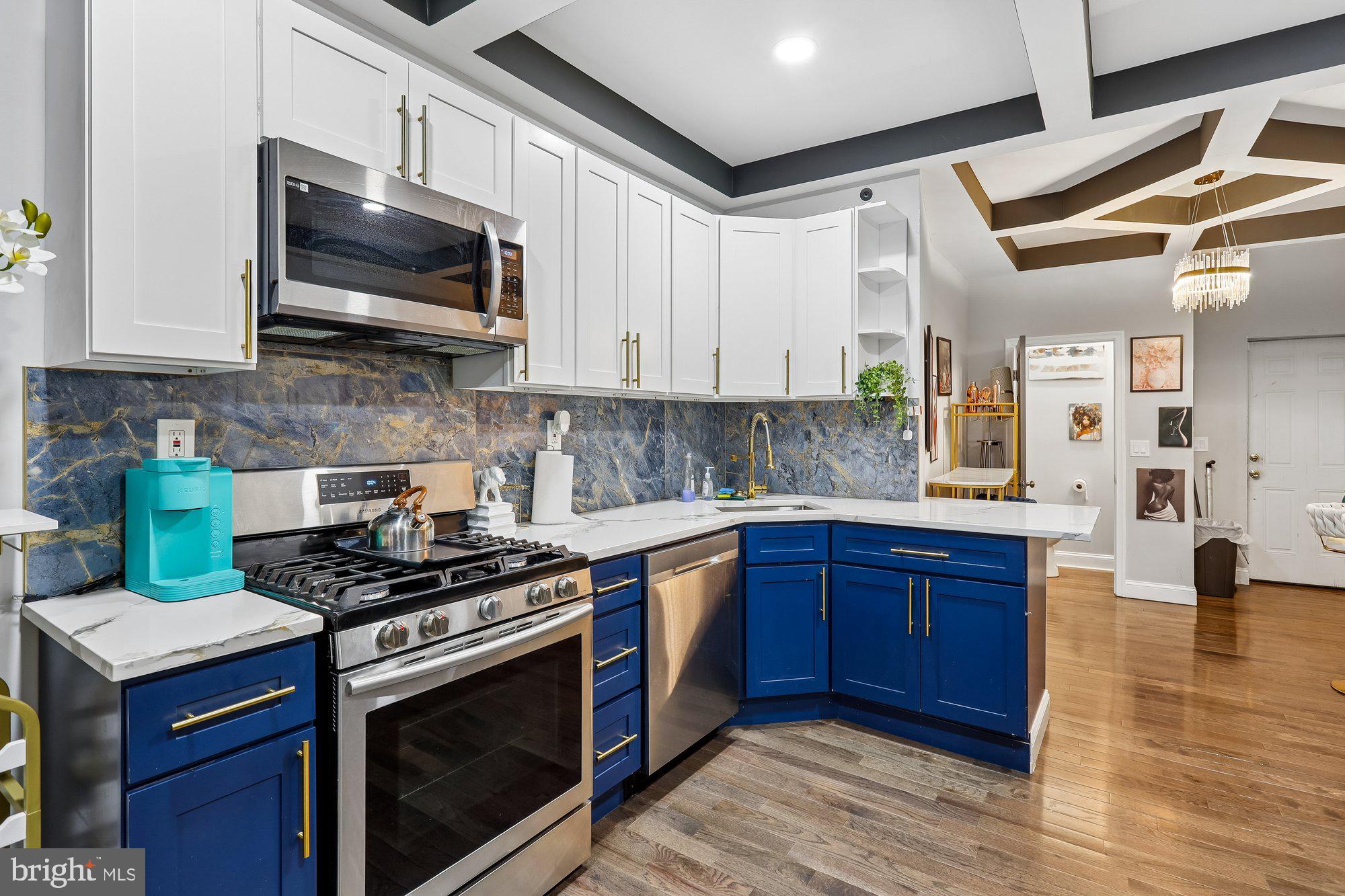 OLIVER - Residential