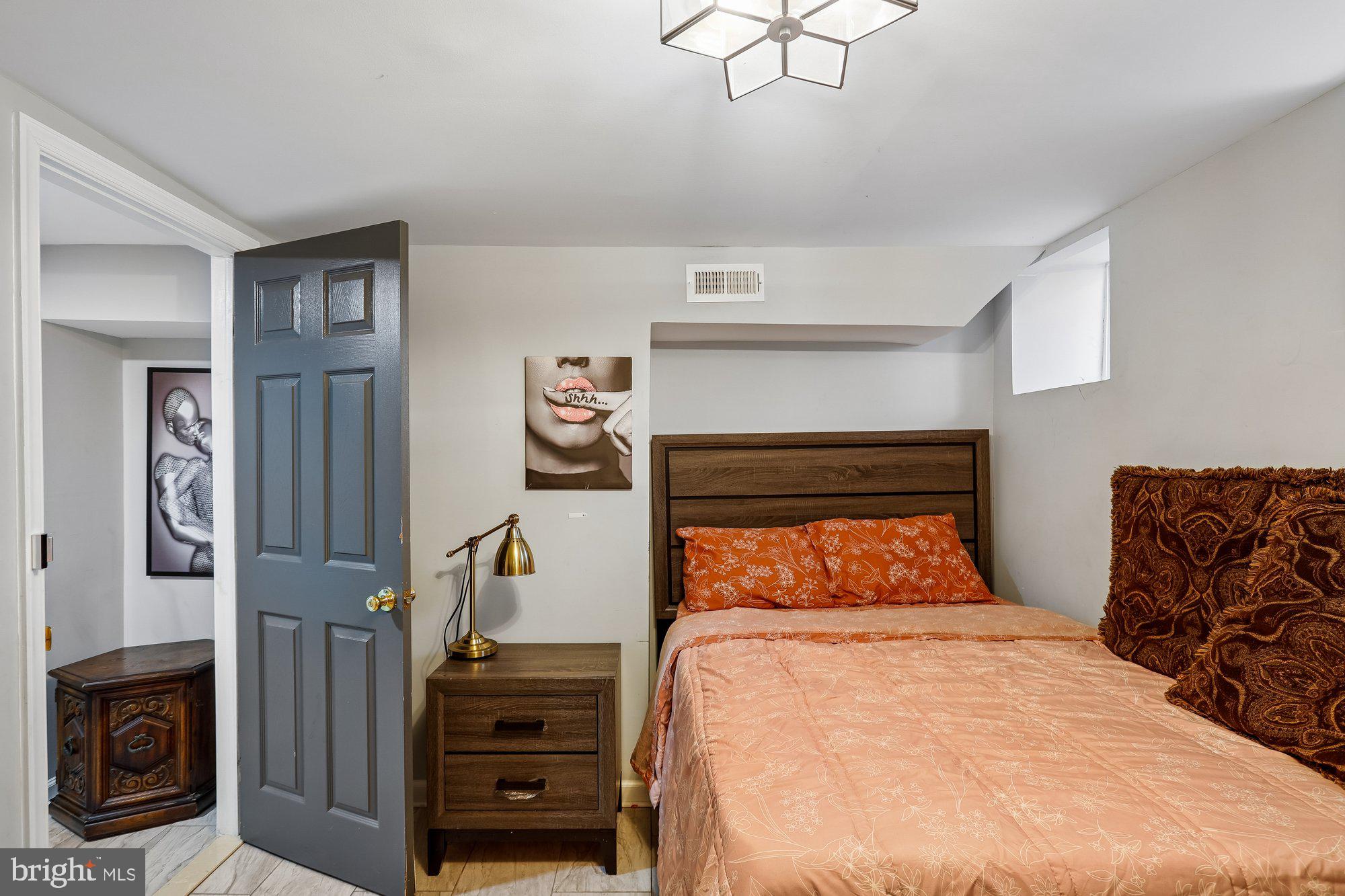 OLIVER - Residential