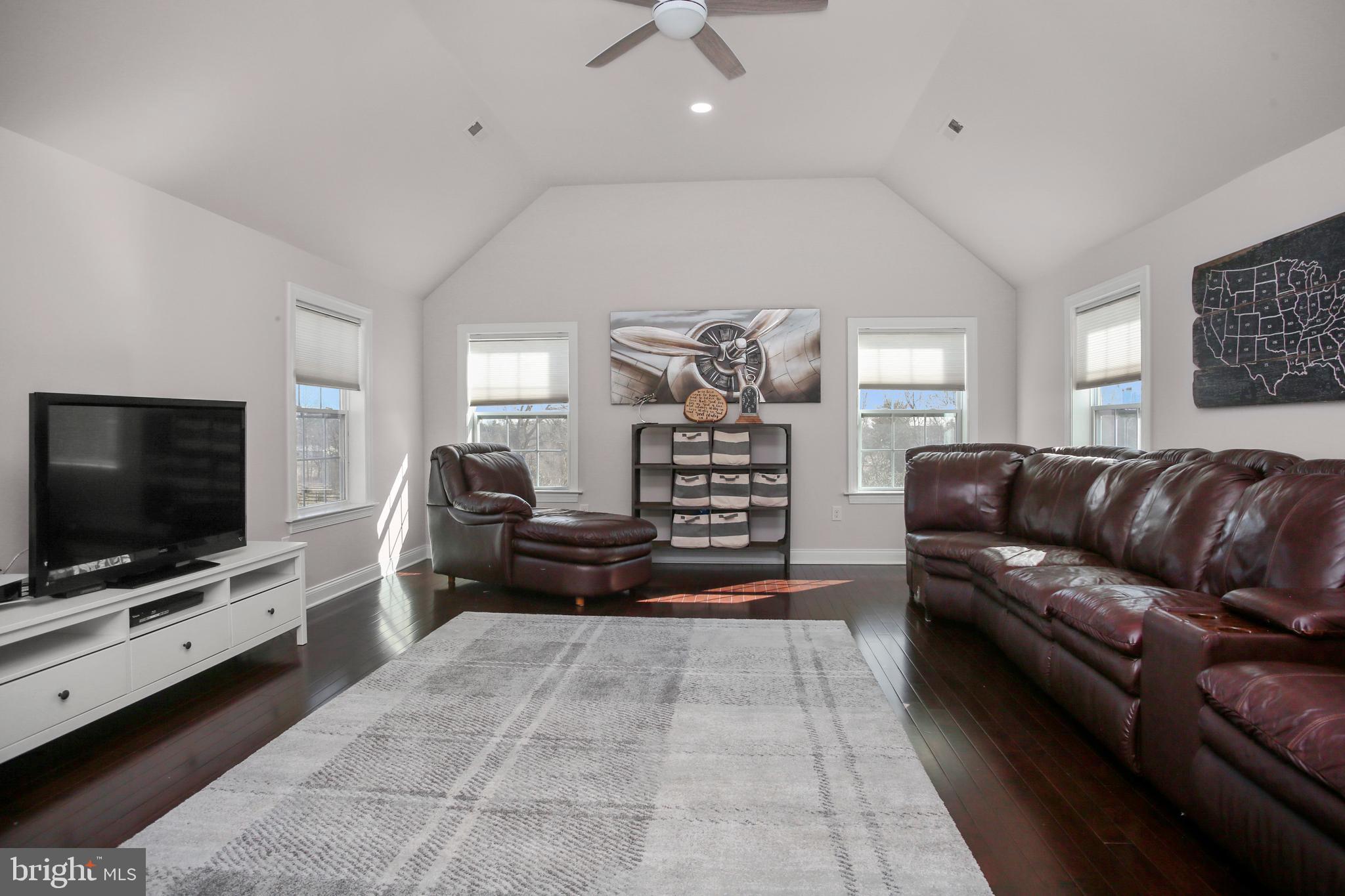 PLUMSTEAD PRESERVE - Residential