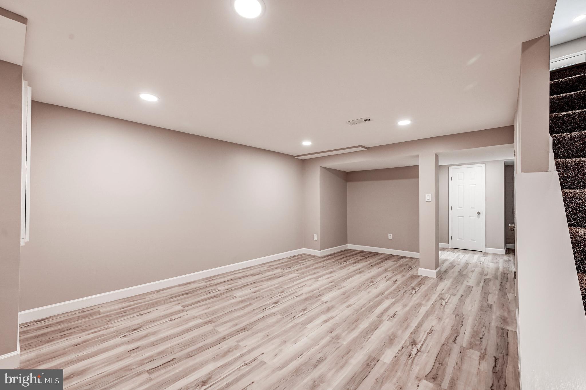 BELMONT - Residential