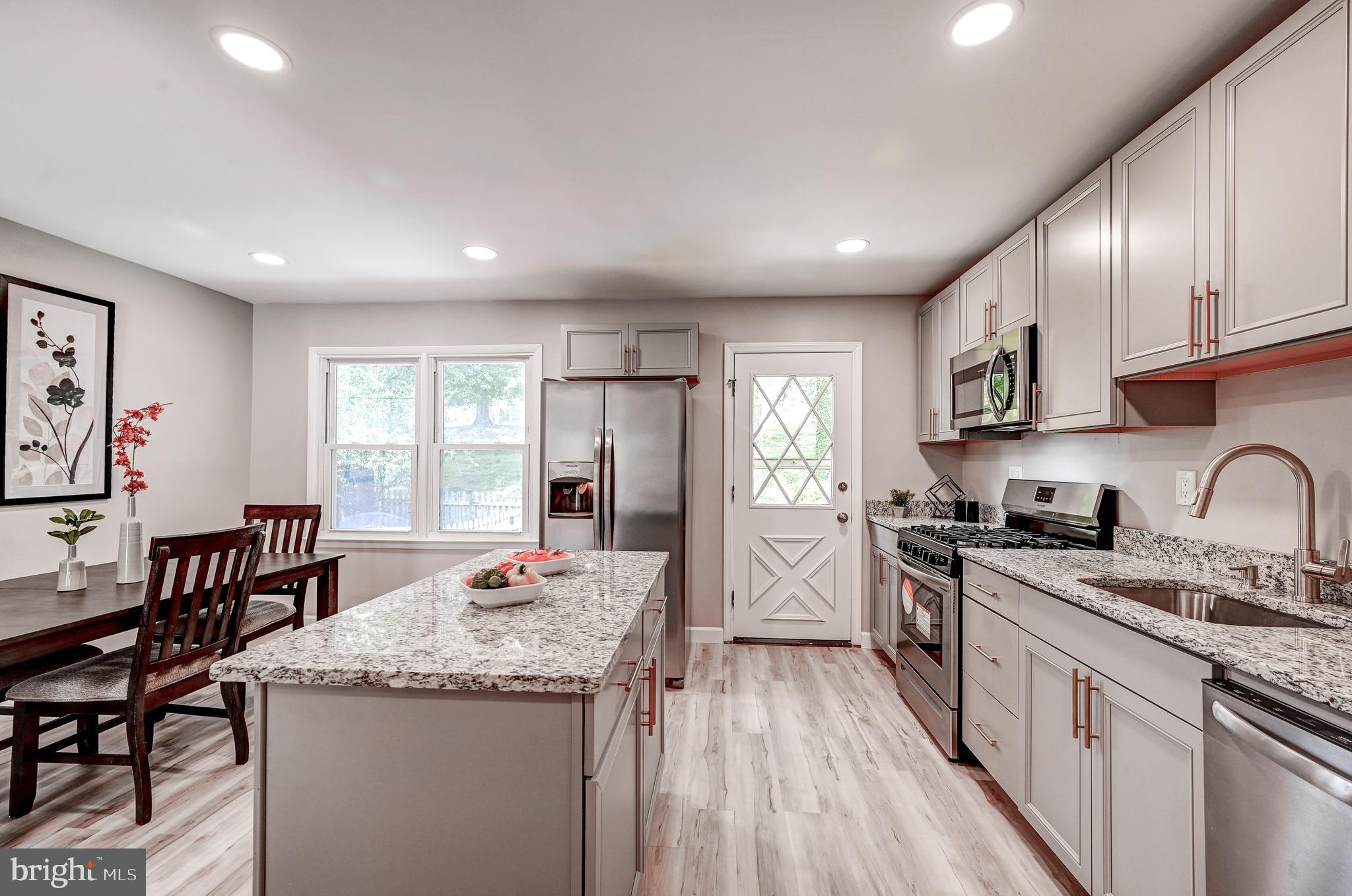 BELMONT - Residential