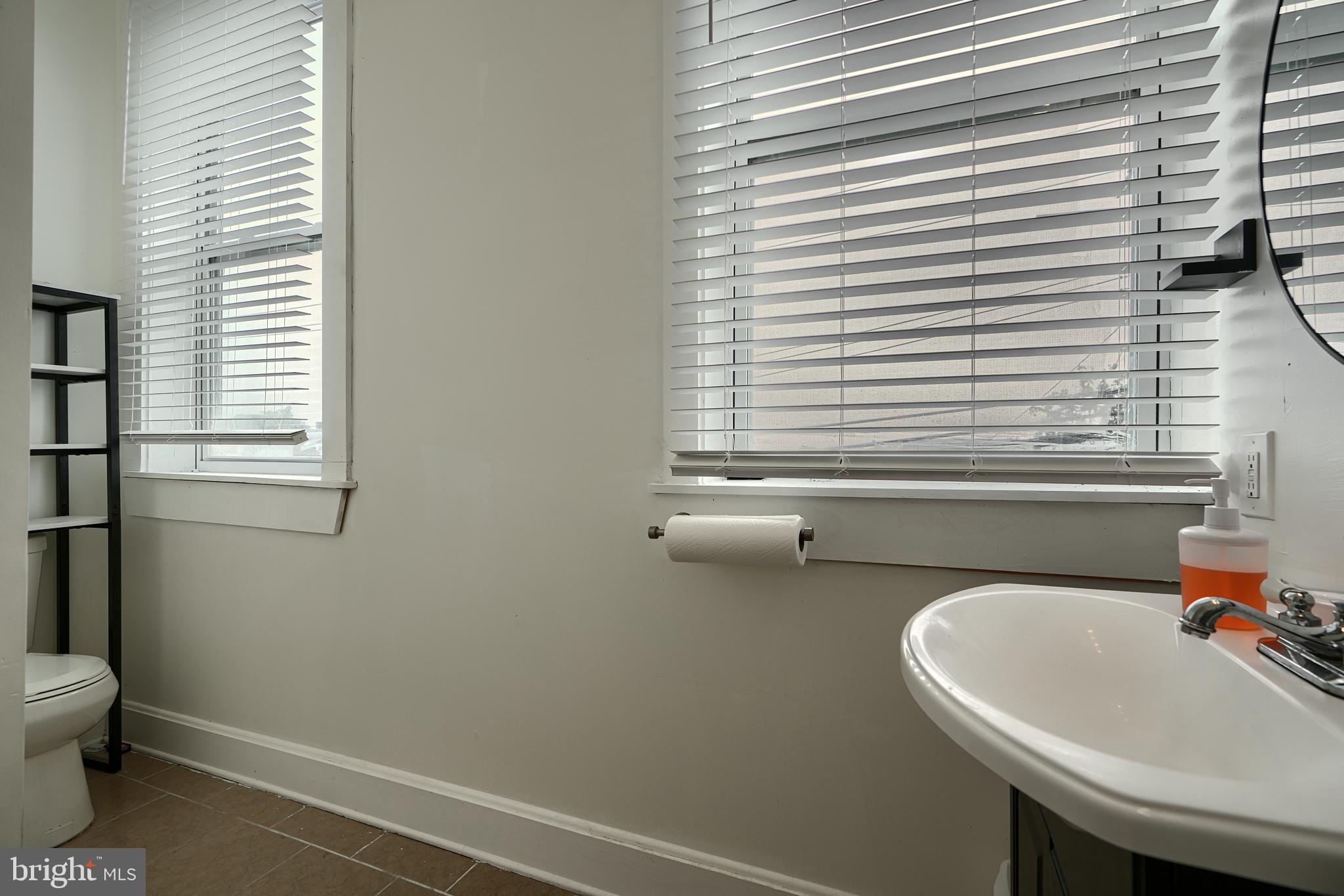 REISTERSTOWN - Commercial Sale