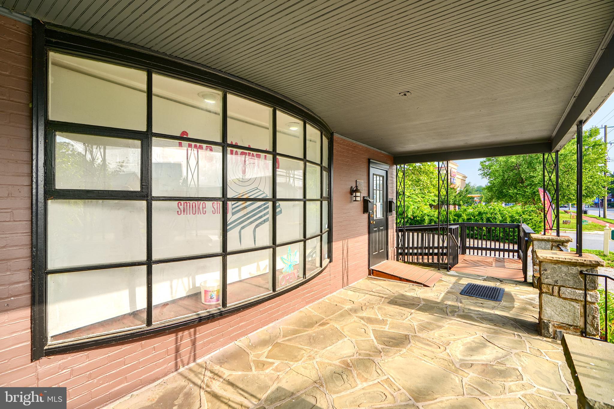 REISTERSTOWN - Commercial Sale