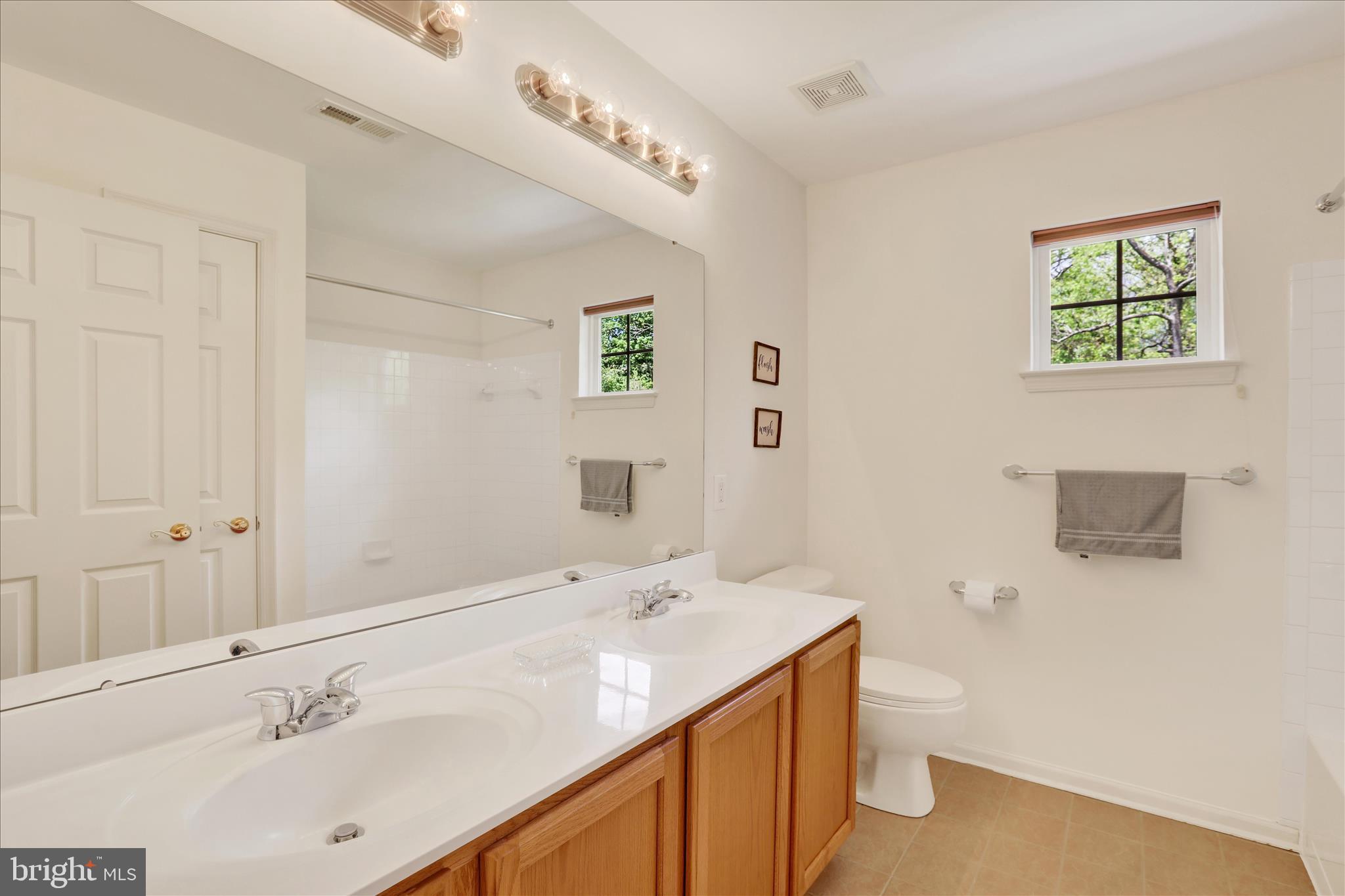 BLUESTONE CREEK - Residential