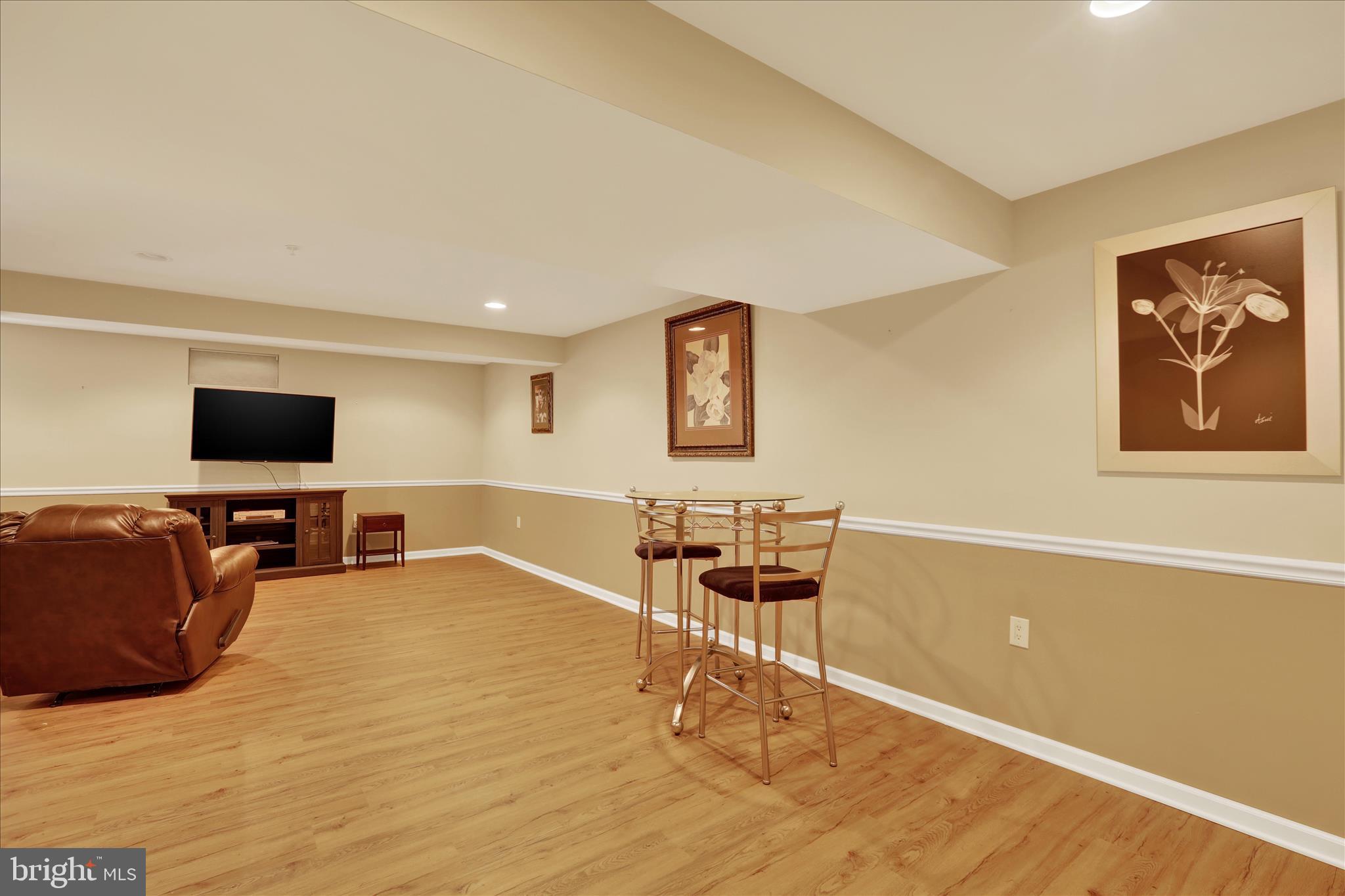 BLUESTONE CREEK - Residential