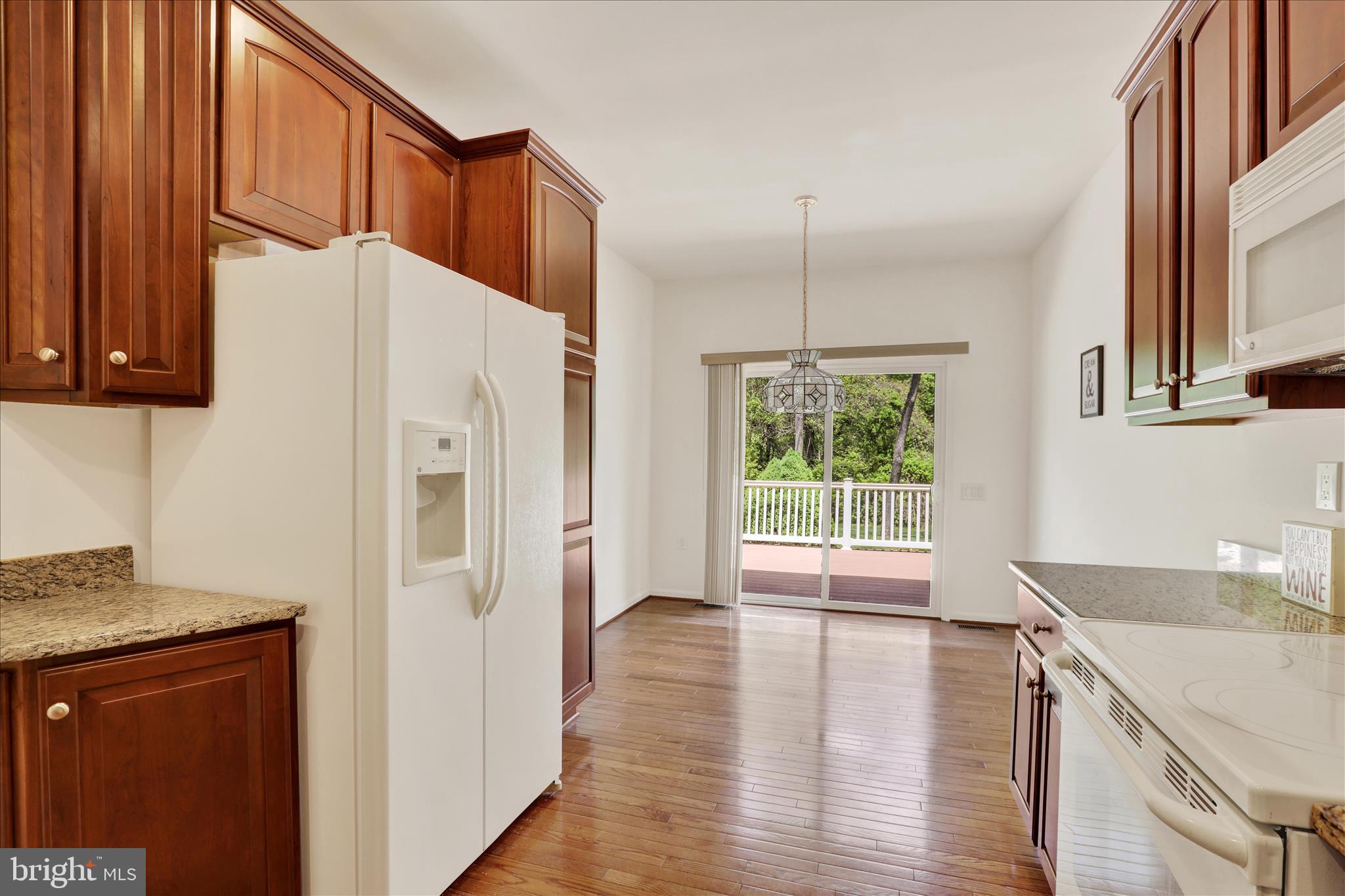 BLUESTONE CREEK - Residential