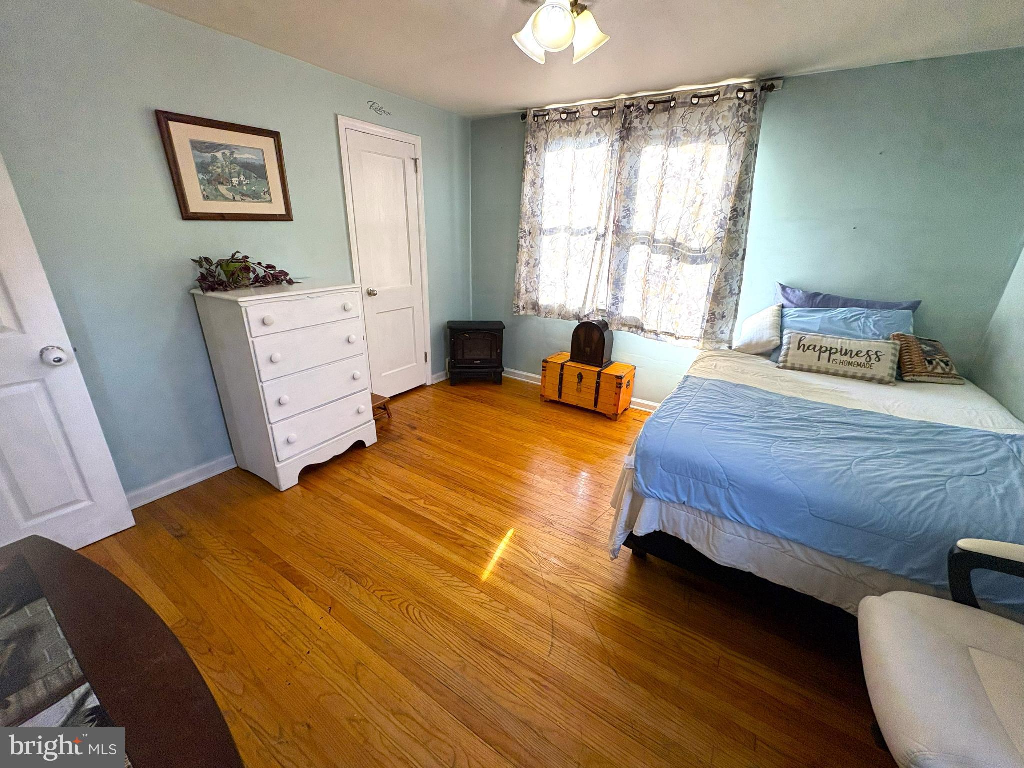 LEEDOM ESTS - Residential