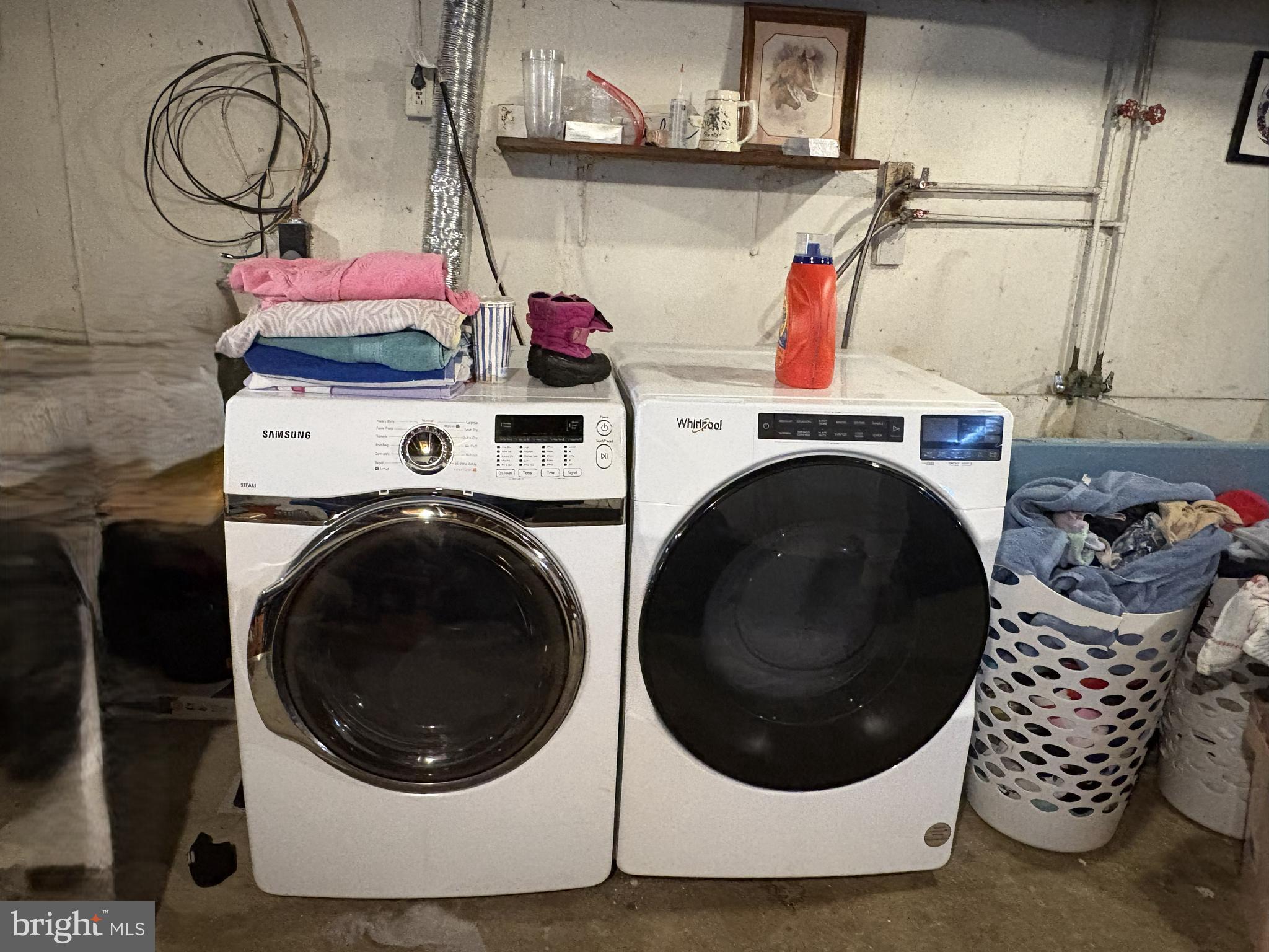 LEEDOM ESTS - Residential