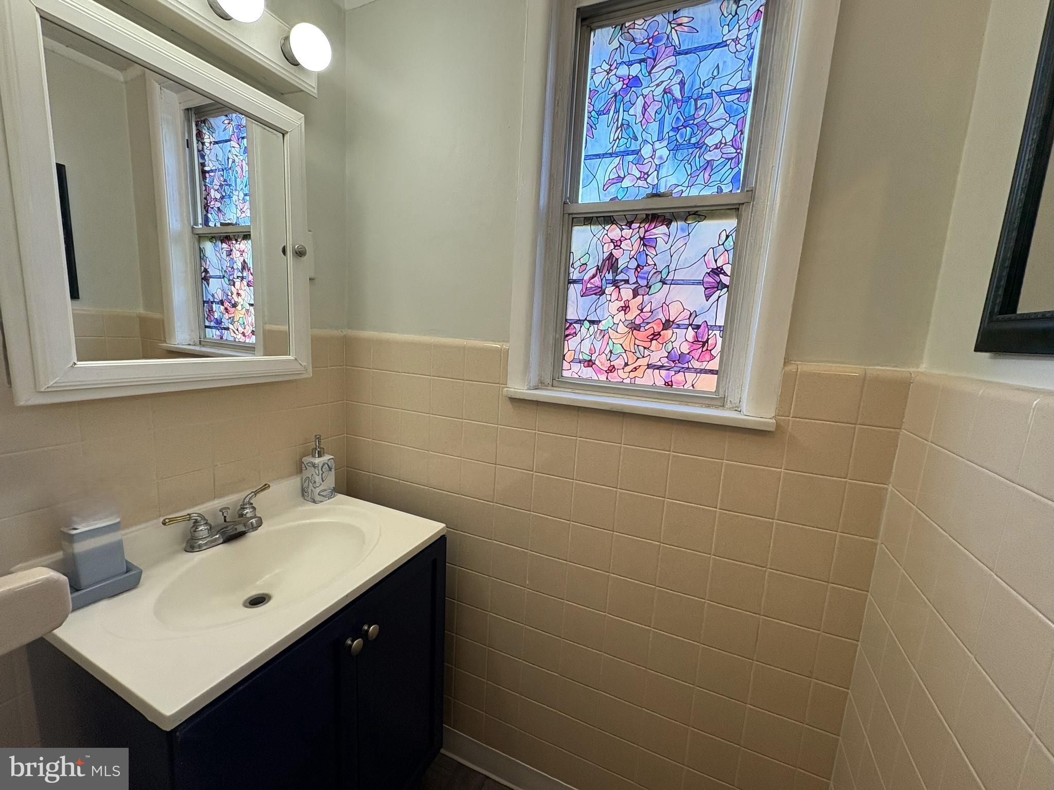 LEEDOM ESTS - Residential