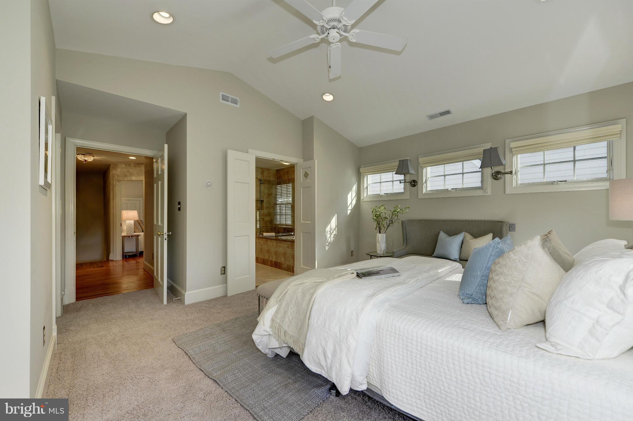 ROSEMONT/BRADDOCK HEIGHTS - Residential