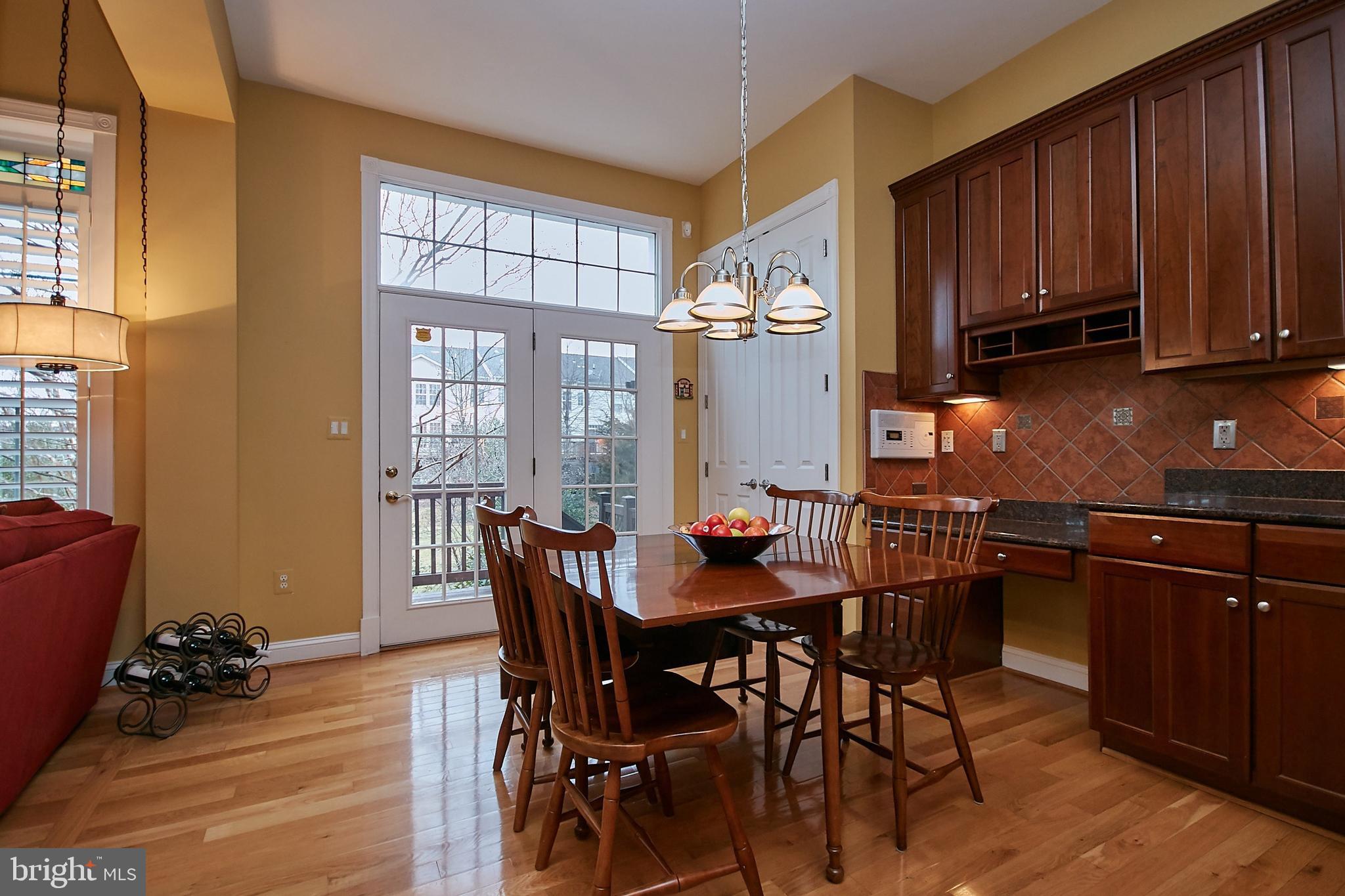 GREAT OAK - Residential