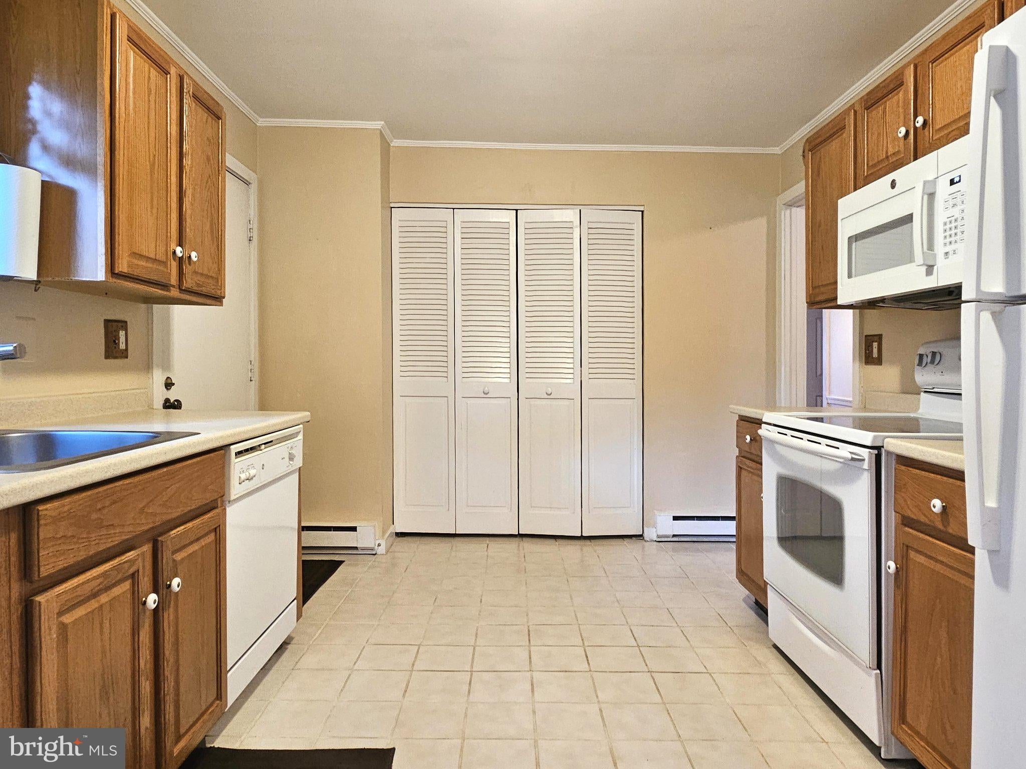 16 CHANDLER DRIVE 16