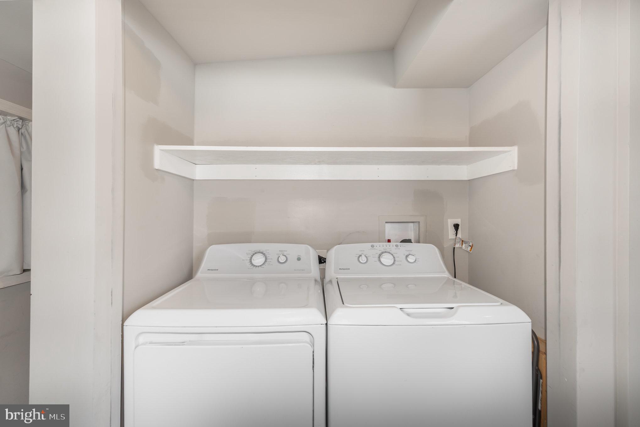 MIDDLE RIVER - Residential Lease