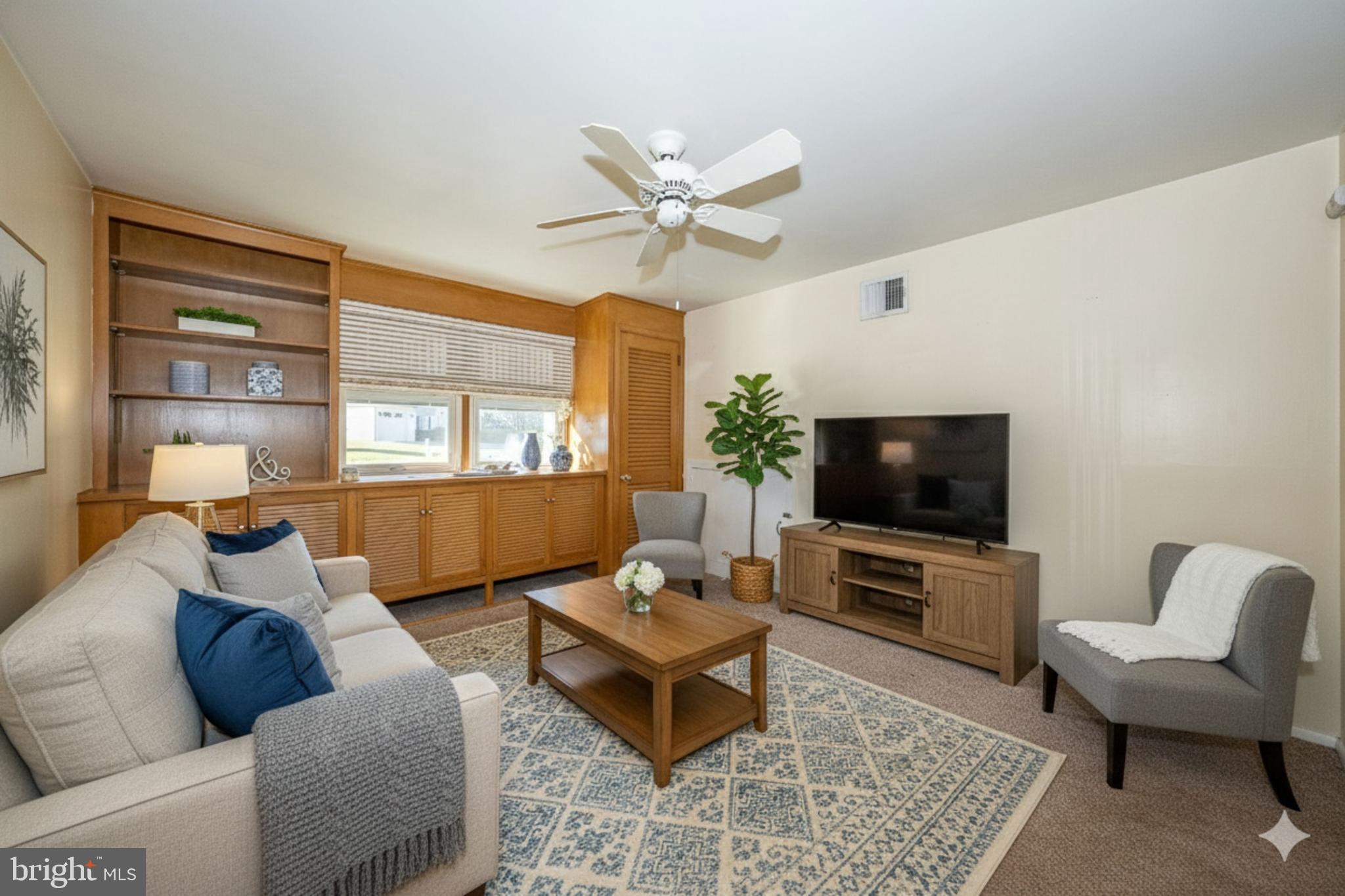 PAOLI GARDENS - Residential