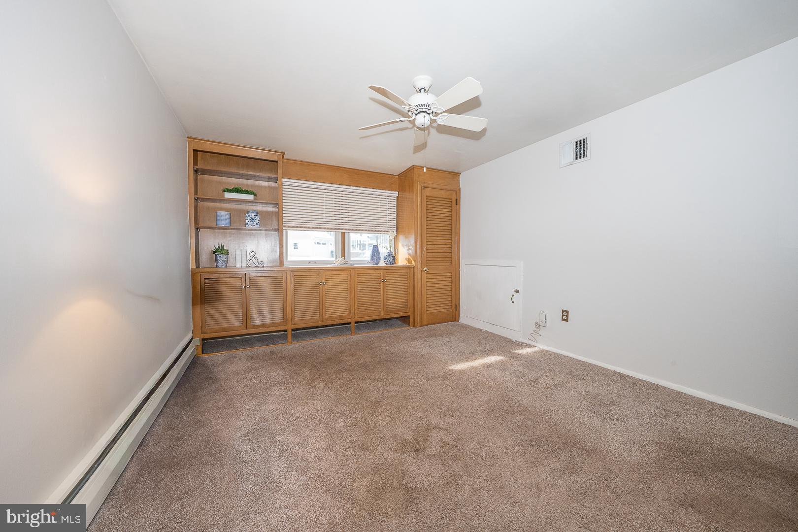 PAOLI GARDENS - Residential