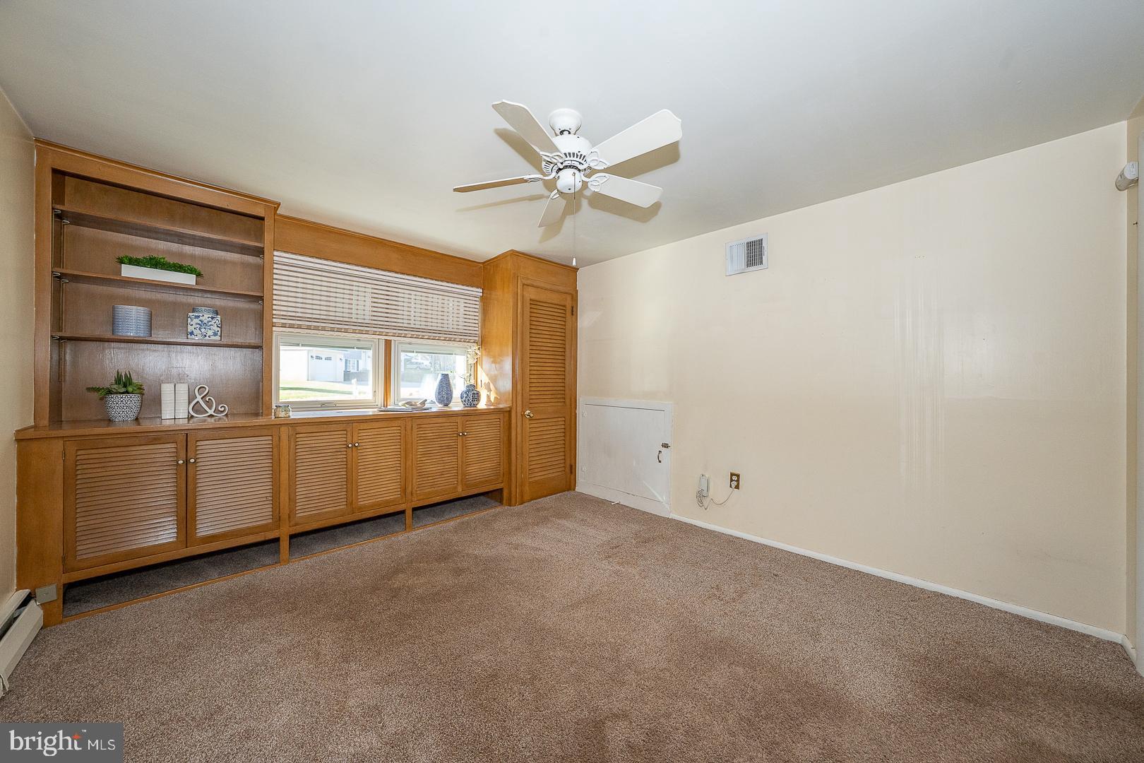 PAOLI GARDENS - Residential