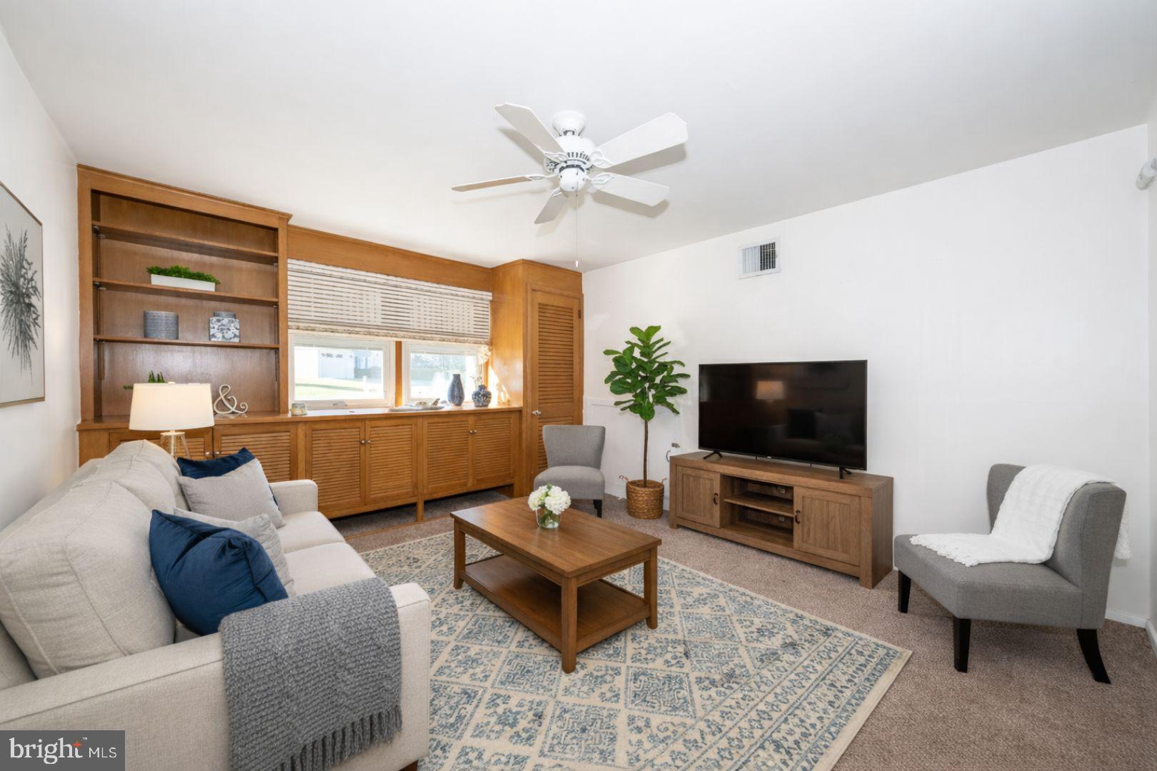 PAOLI GARDENS - Residential