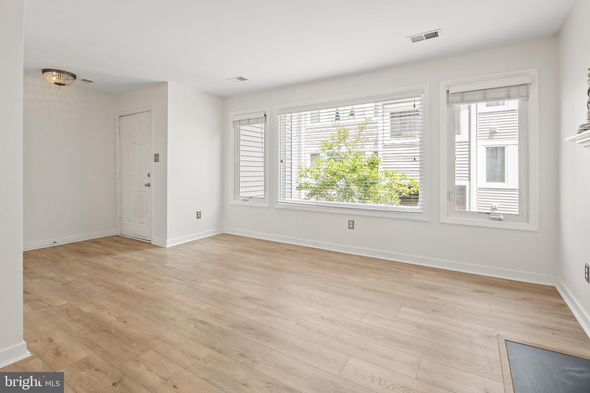 5566 LANGSTON BOULEVARD C-62