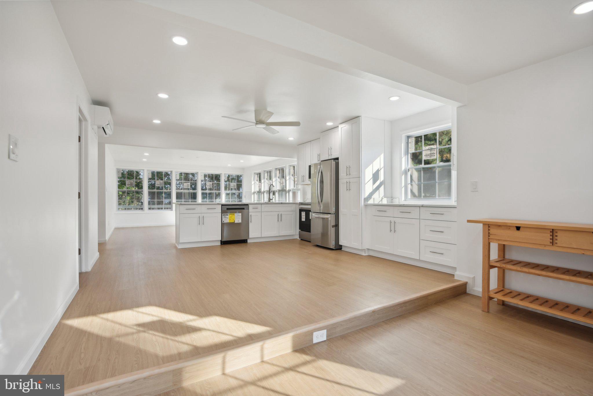 WESTMORELAND SHORES - Residential