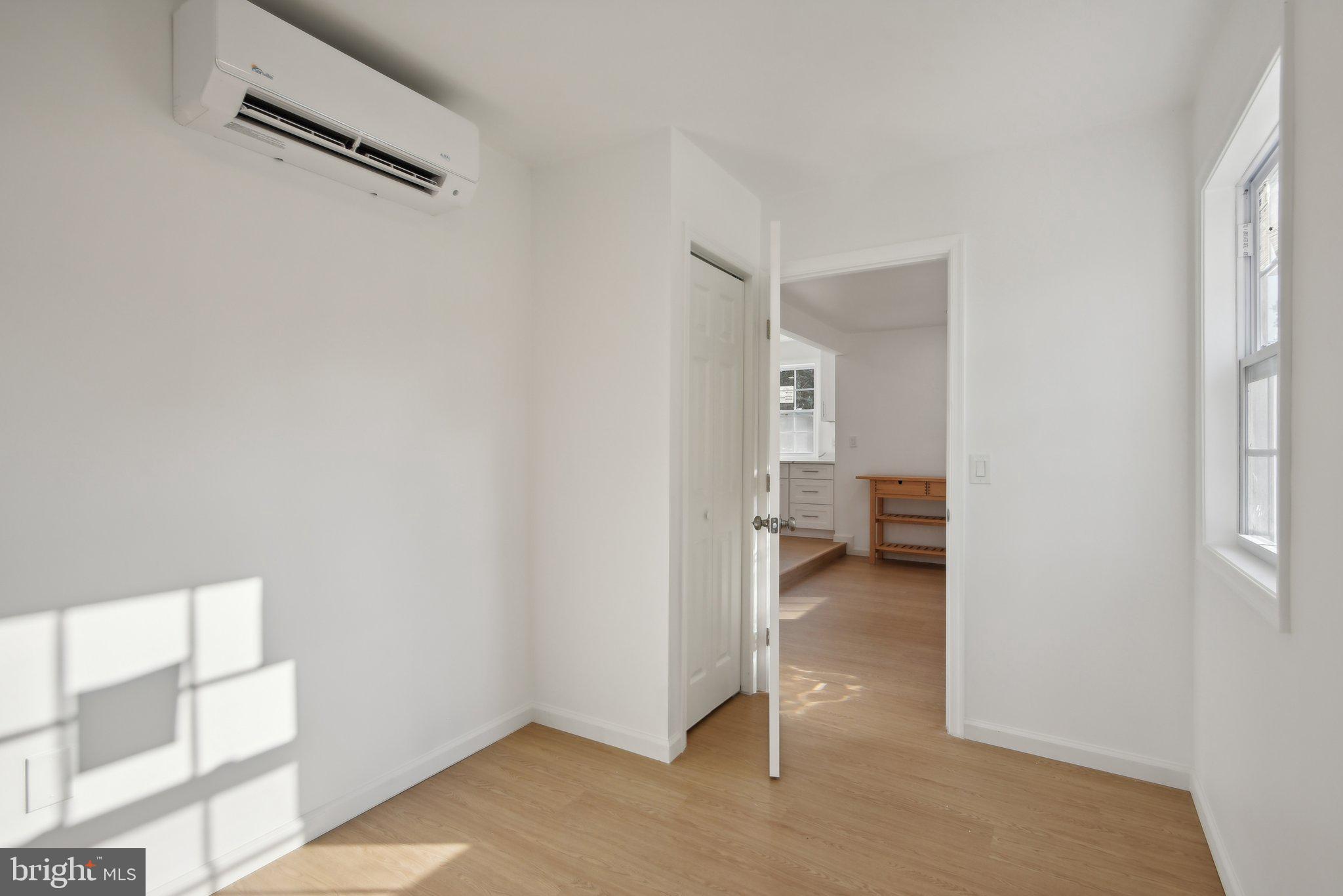 WESTMORELAND SHORES - Residential