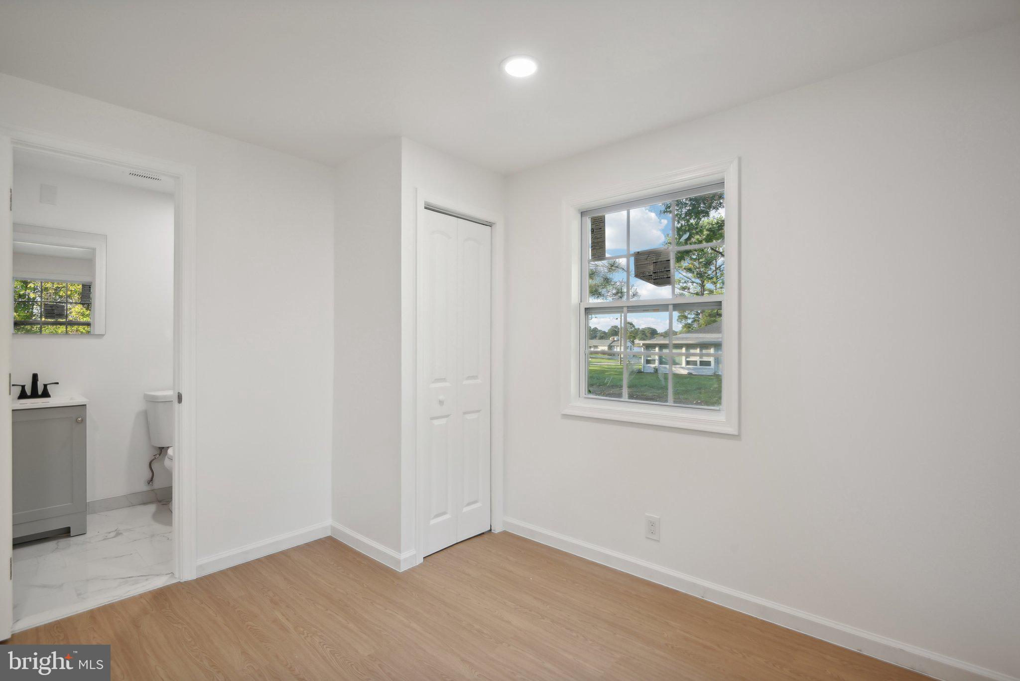 WESTMORELAND SHORES - Residential