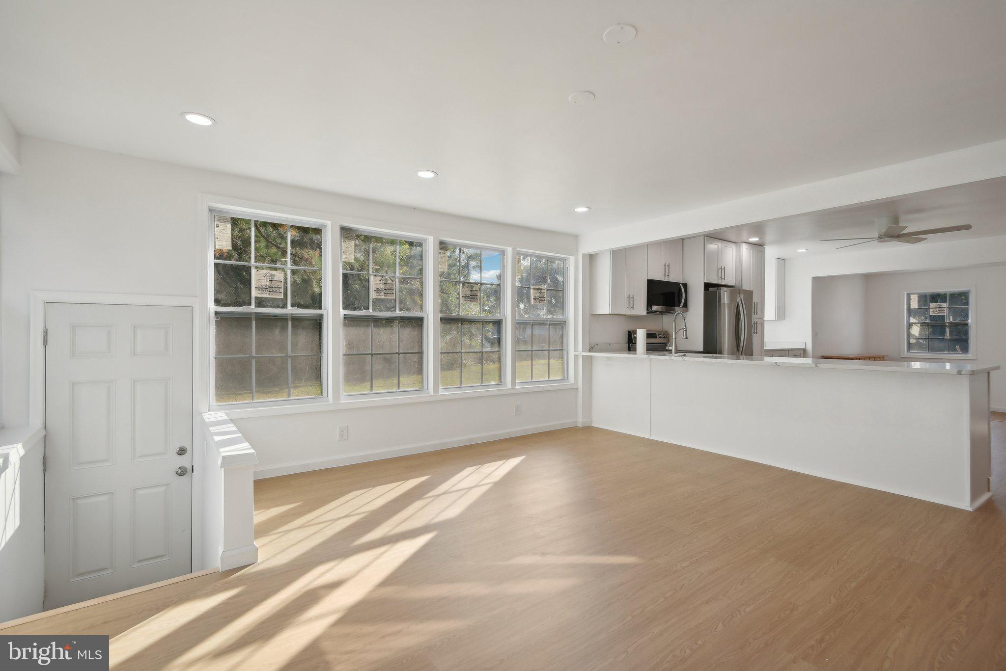 WESTMORELAND SHORES - Residential