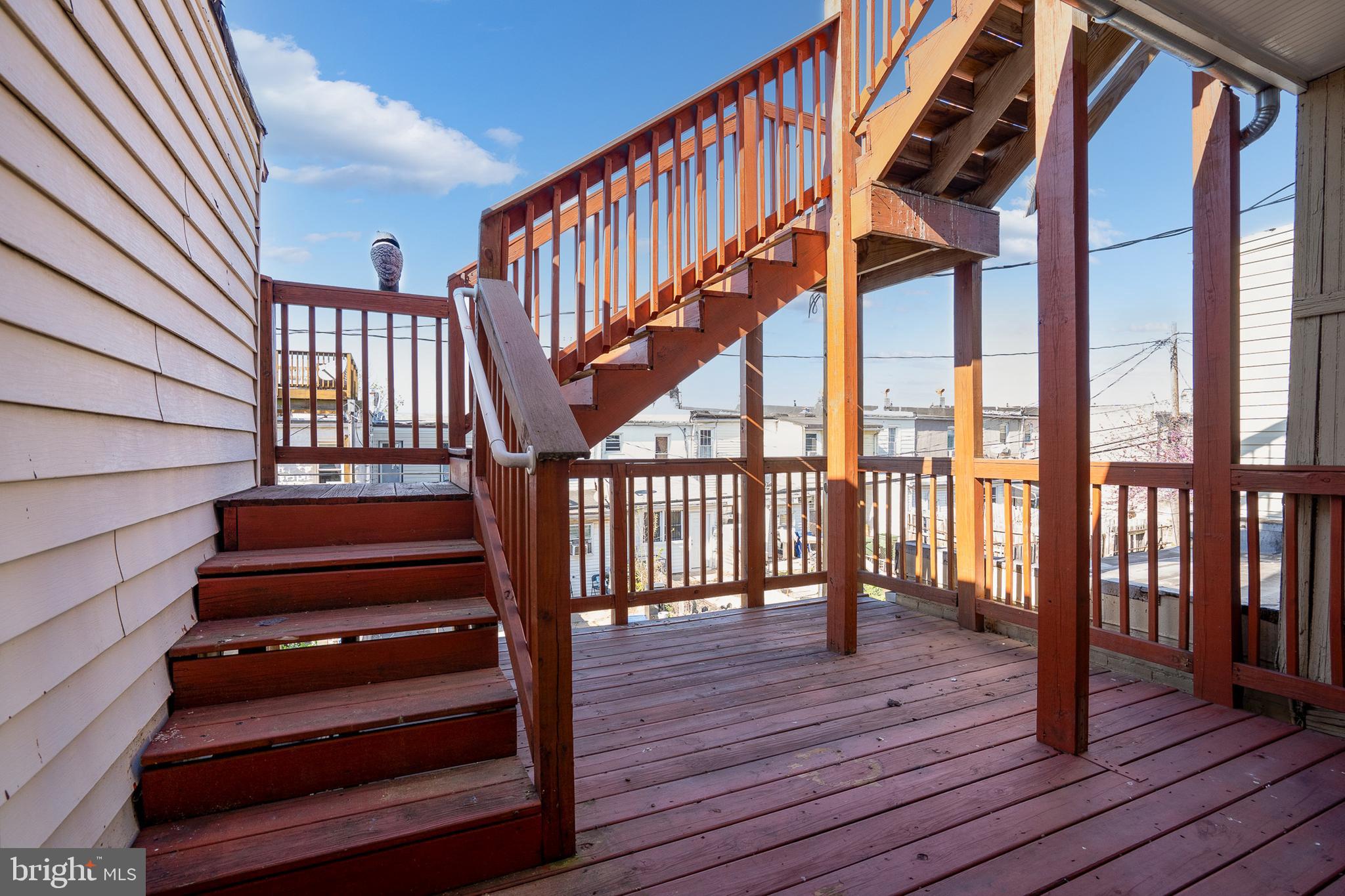 HIGHLANDTOWN - Residential