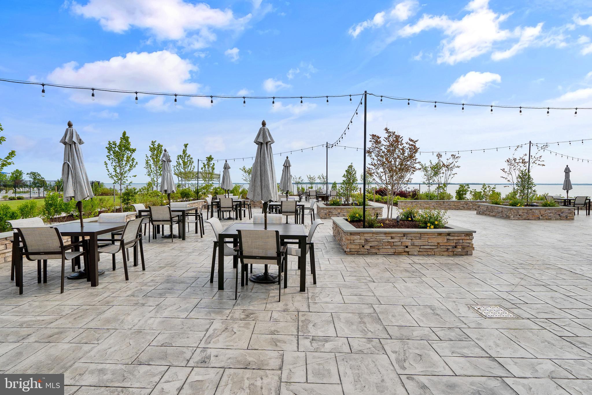 FOUR SEASONS AT KENT ISLAND - Residential