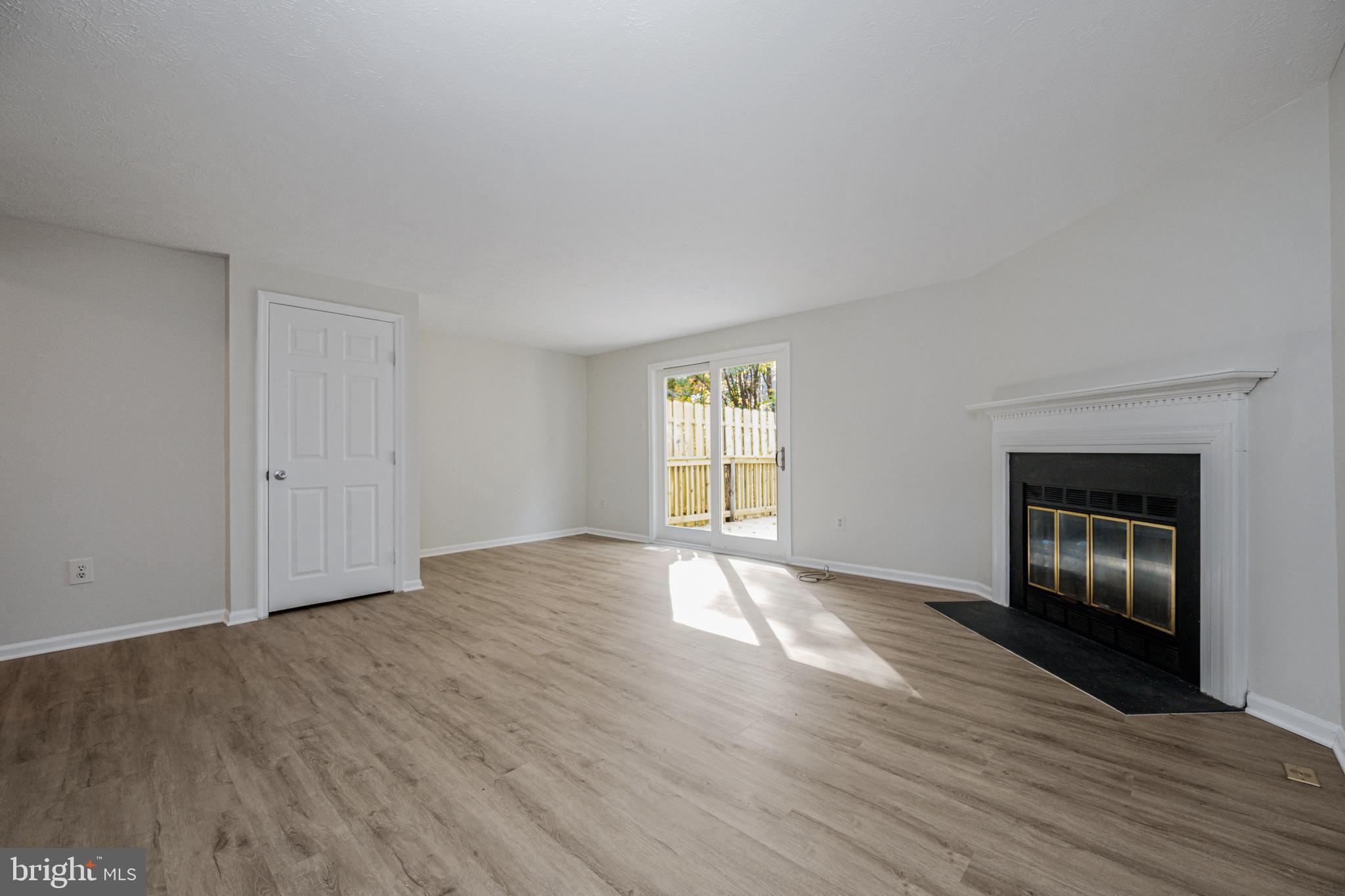 FEATHERHILL - Residential